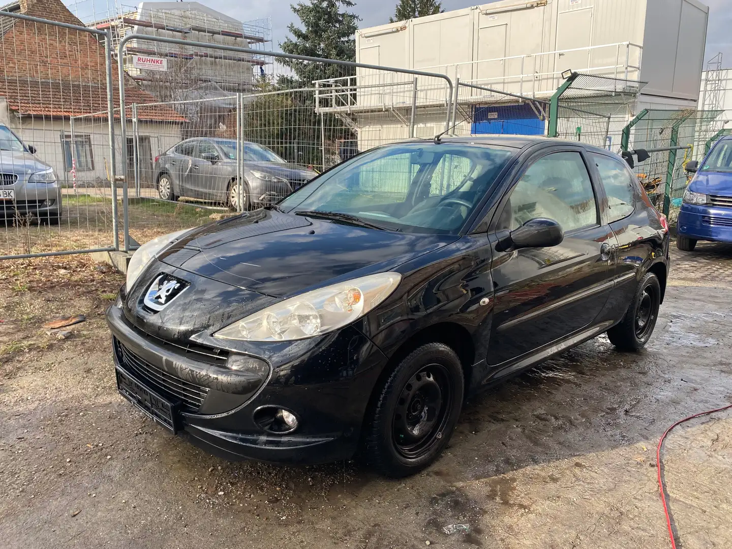 Peugeot 206 Basis. Klima Schwarz - 2