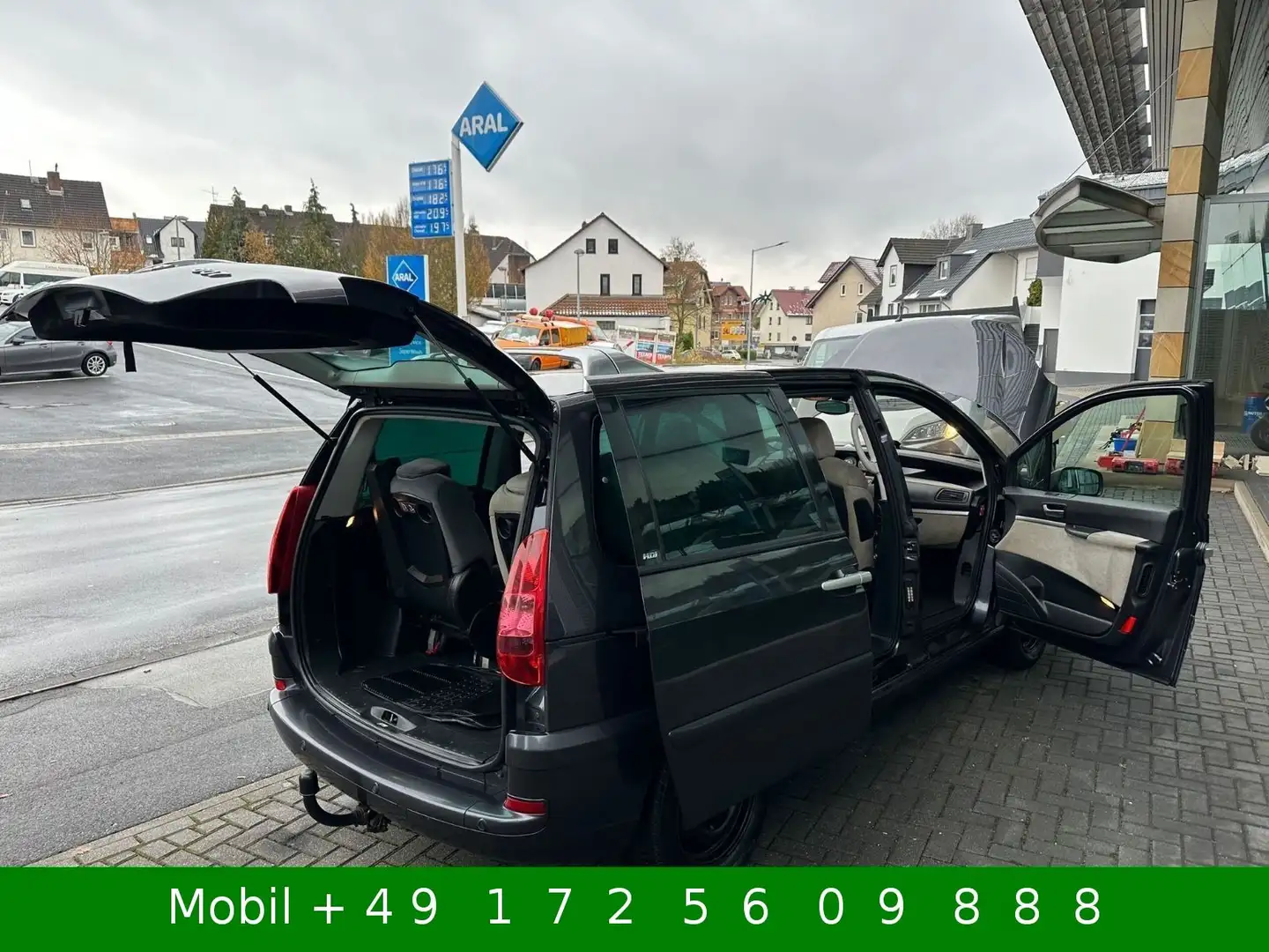 Peugeot 807 Premium HDI 7-Sitzer el.Türen AHK Tüv Neu Grau - 2