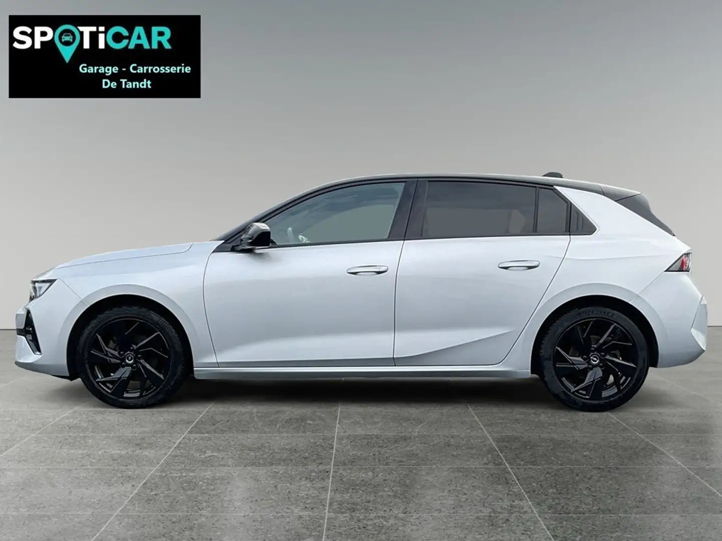 Opel Astra 5 D GS-Line 1.2 Turbo Benzine 130 pk Argent - 2