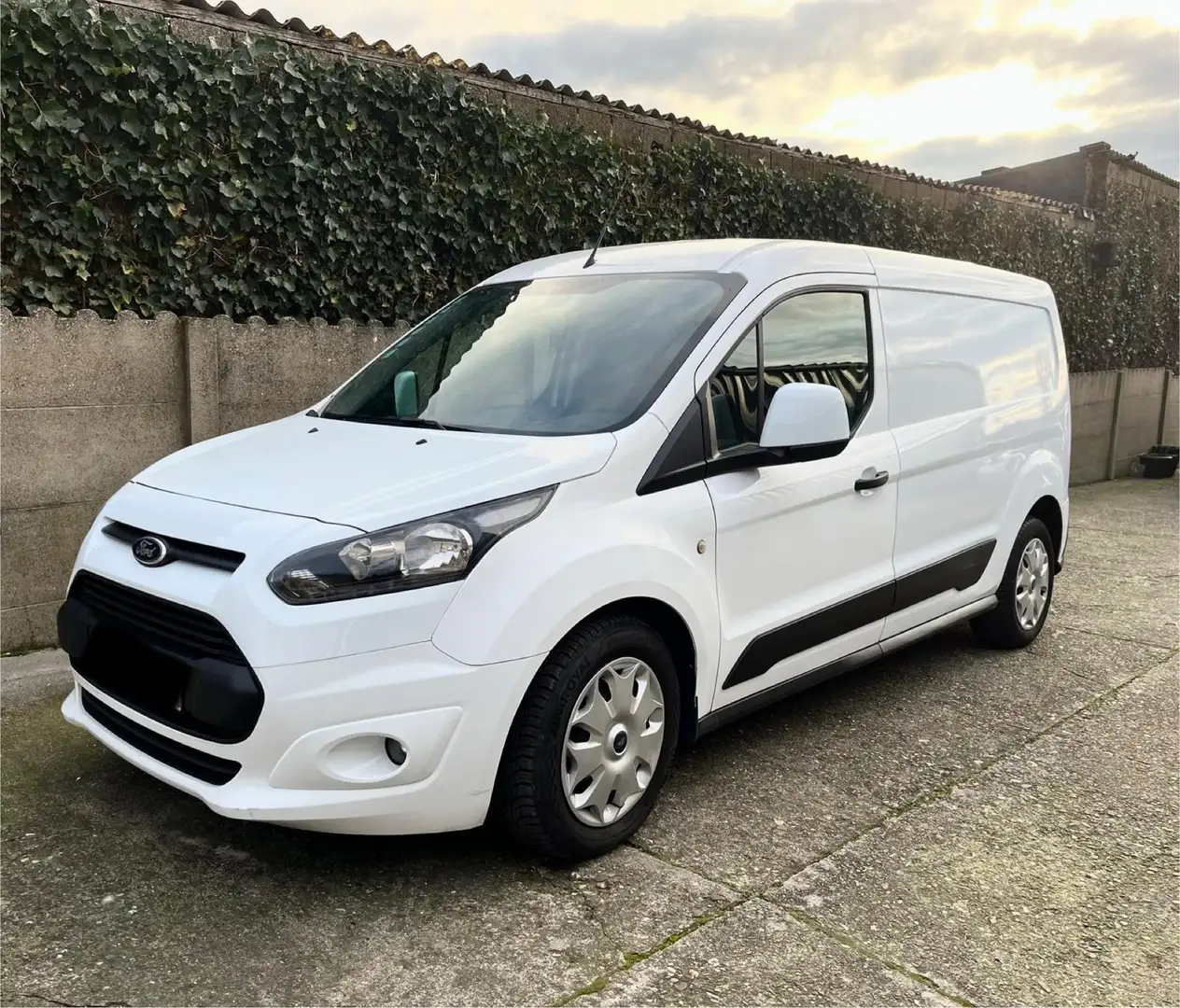 Ford Transit Connect prêt immatriculé 128.000km 2016 euro5 - 1