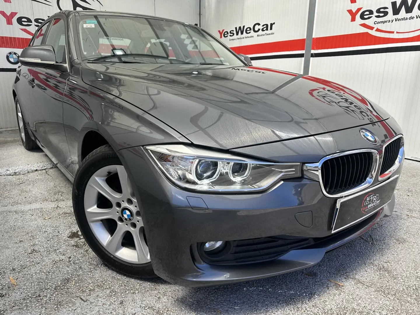 BMW 318 318d Gris - 1