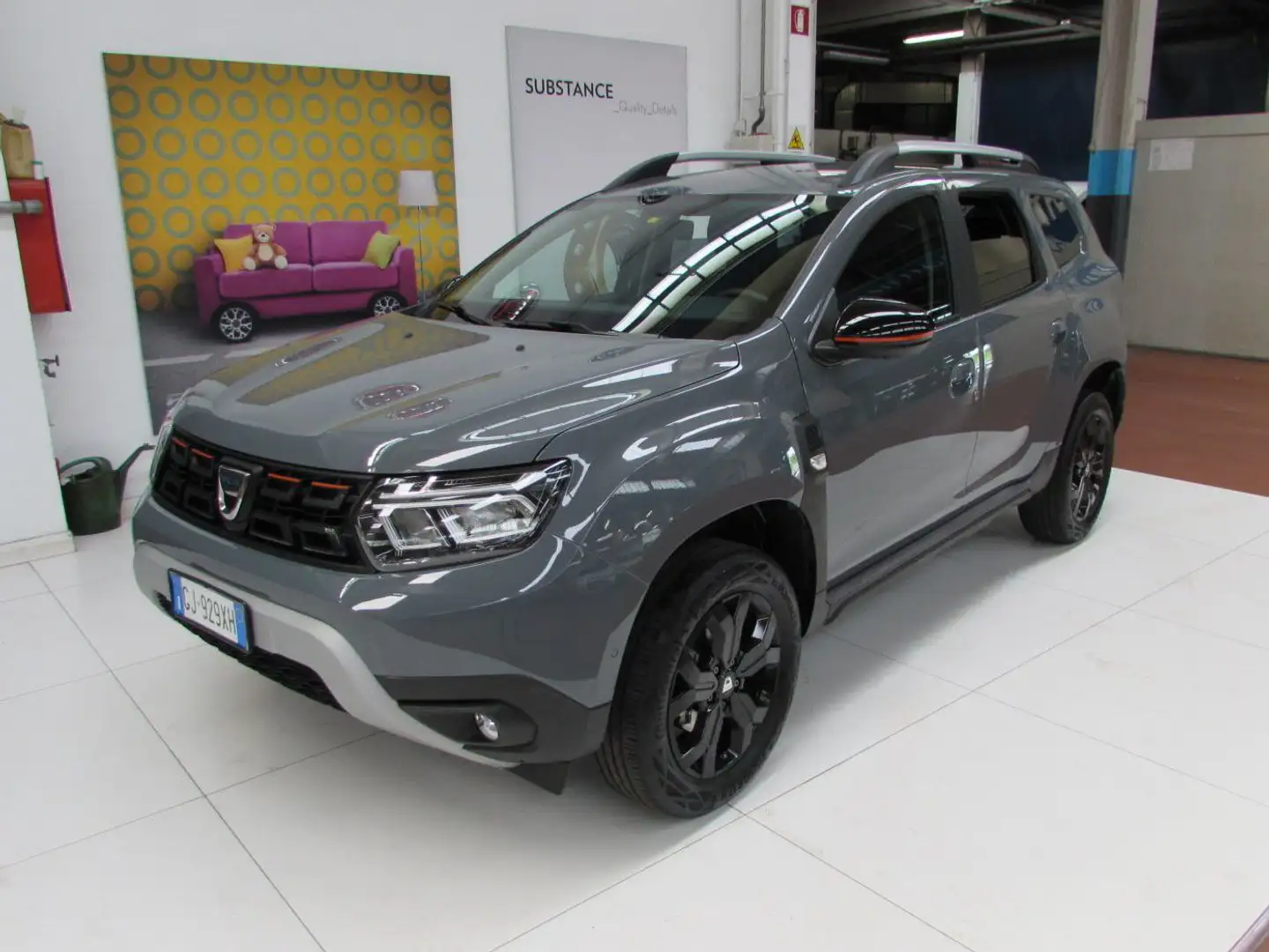 Dacia Duster Duster 1.0 tce  Extreme Gpl  100cv Gris - 1