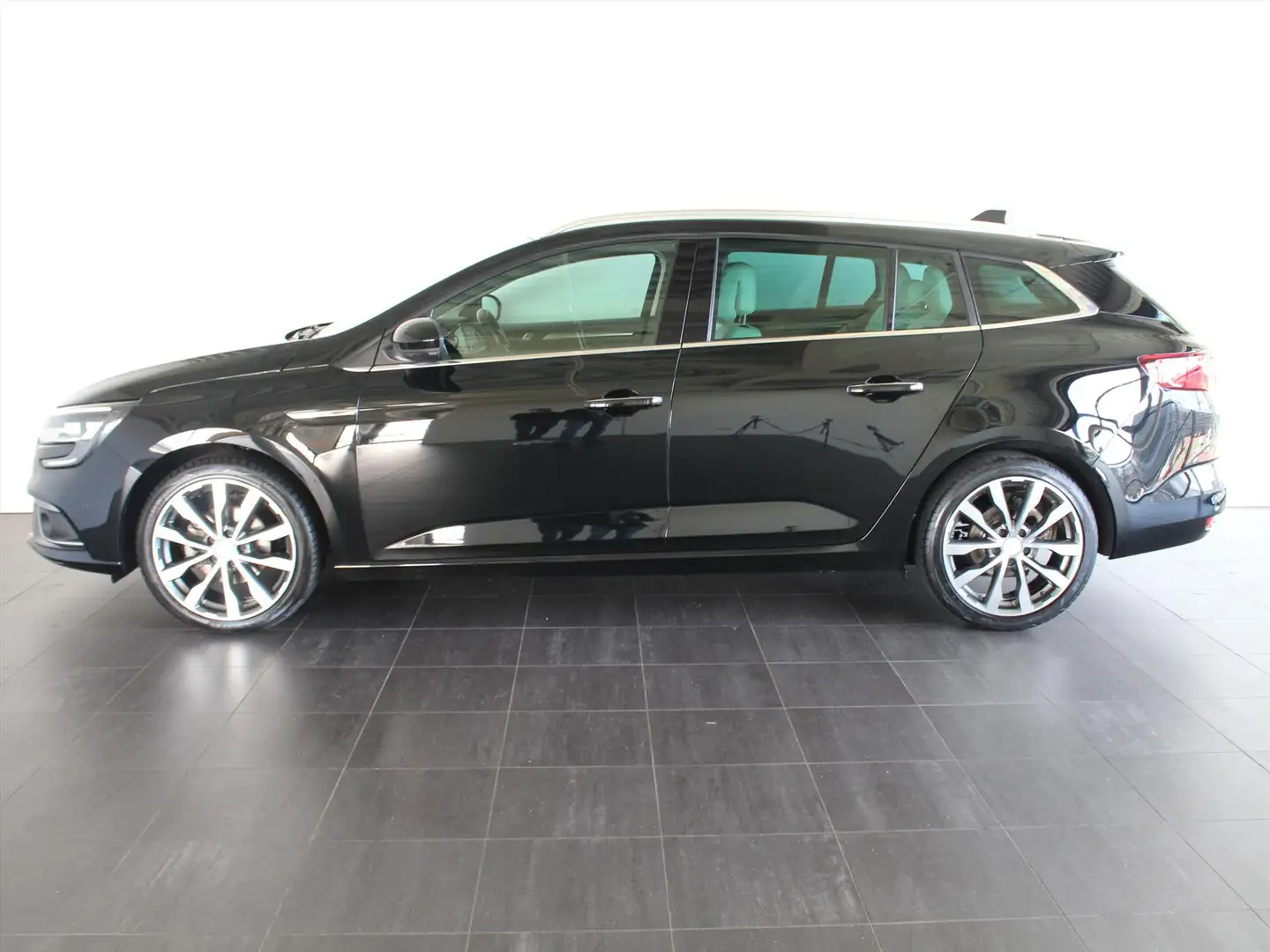 Renault Megane Estate 1.2 Energy TCe 130pk Bose Zwart - 2