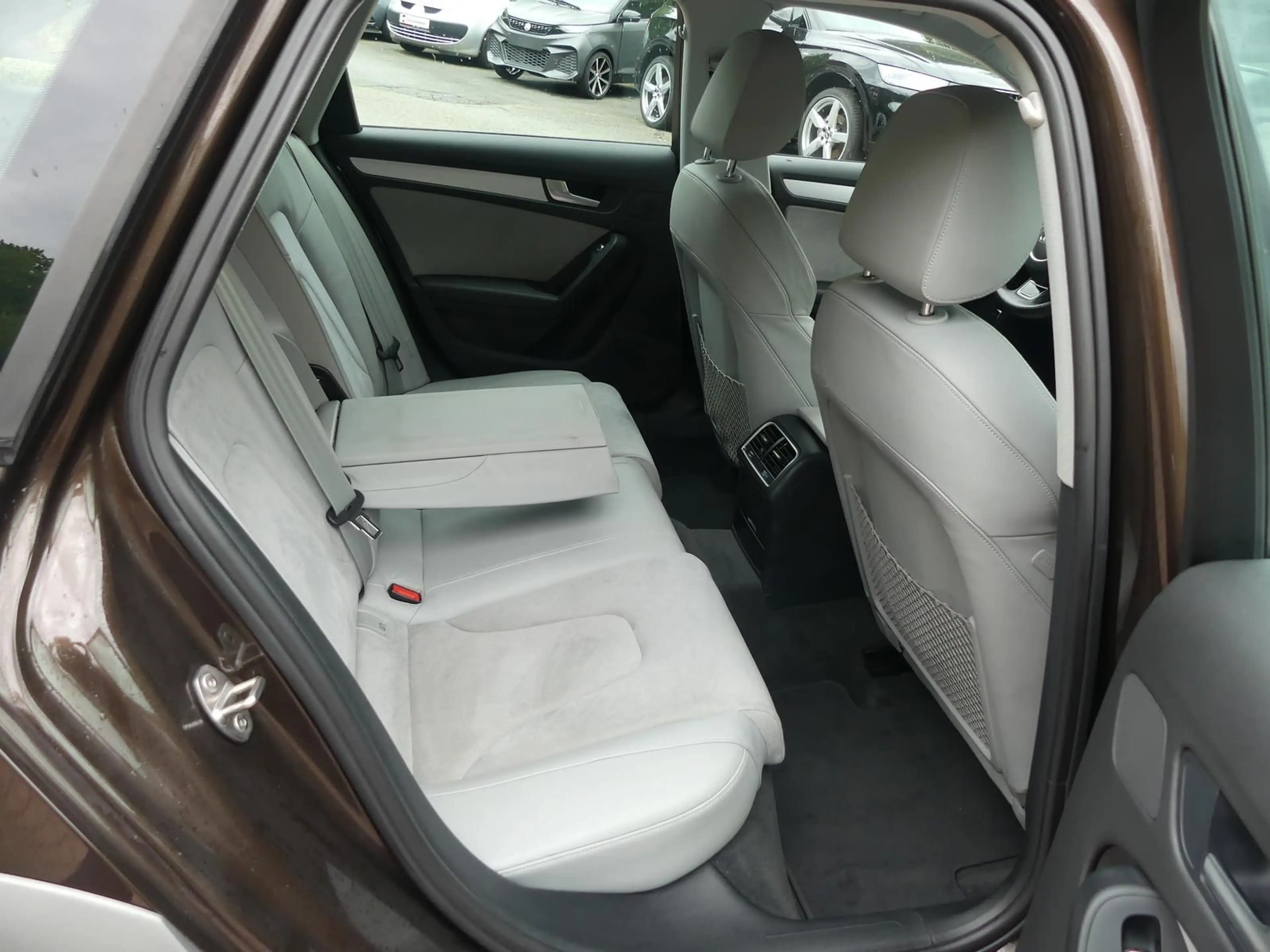 Audi A4 allroad A4 2.0 TDI*Allroad*quattro*Klima*SHZ*ACC*Xenon — photo 15