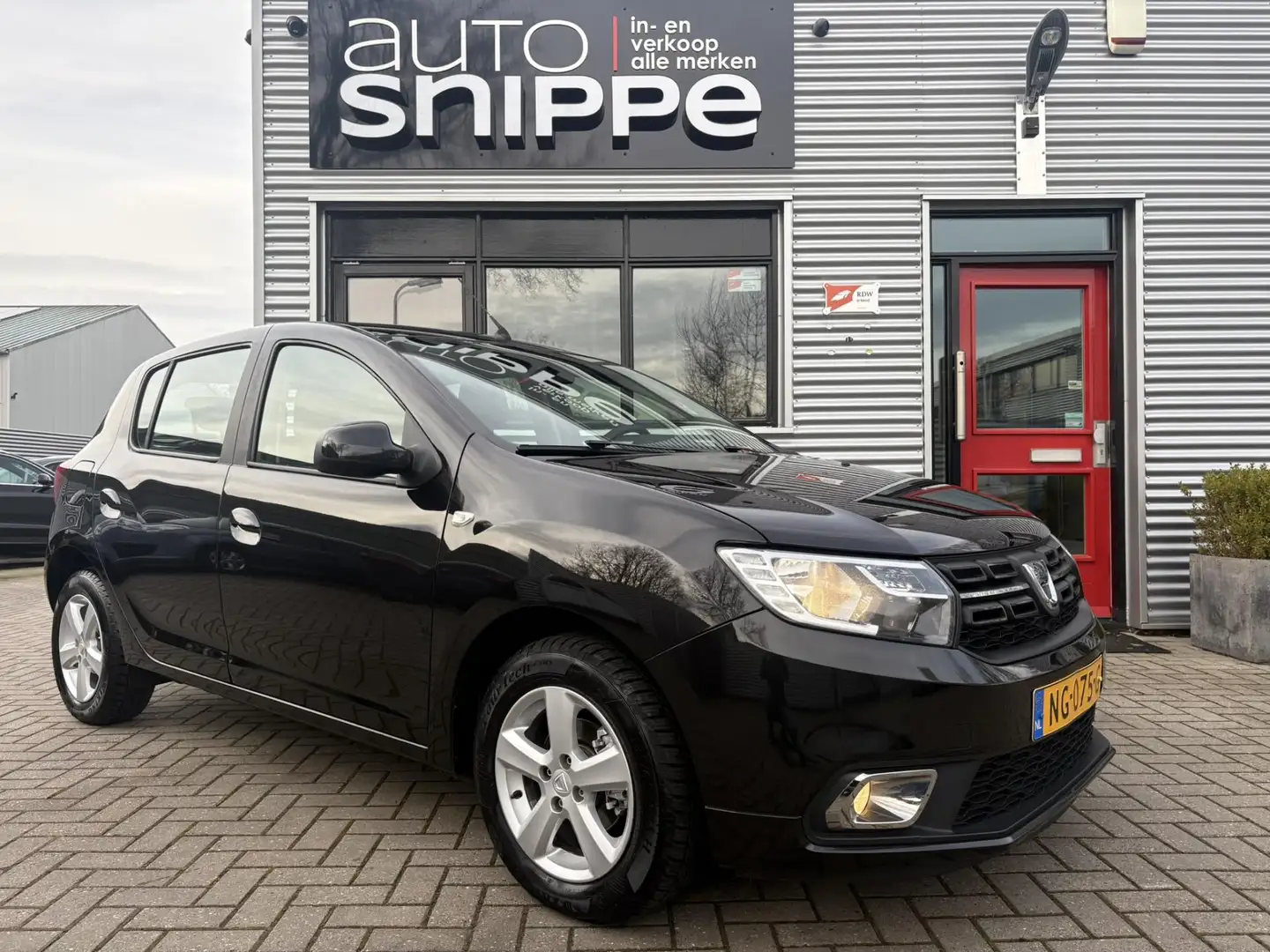 Dacia Sandero 0.9 TCe Bi-Fuel Laureate -LPG G3-AIRCO-CRUISECONTR Schwarz - 2