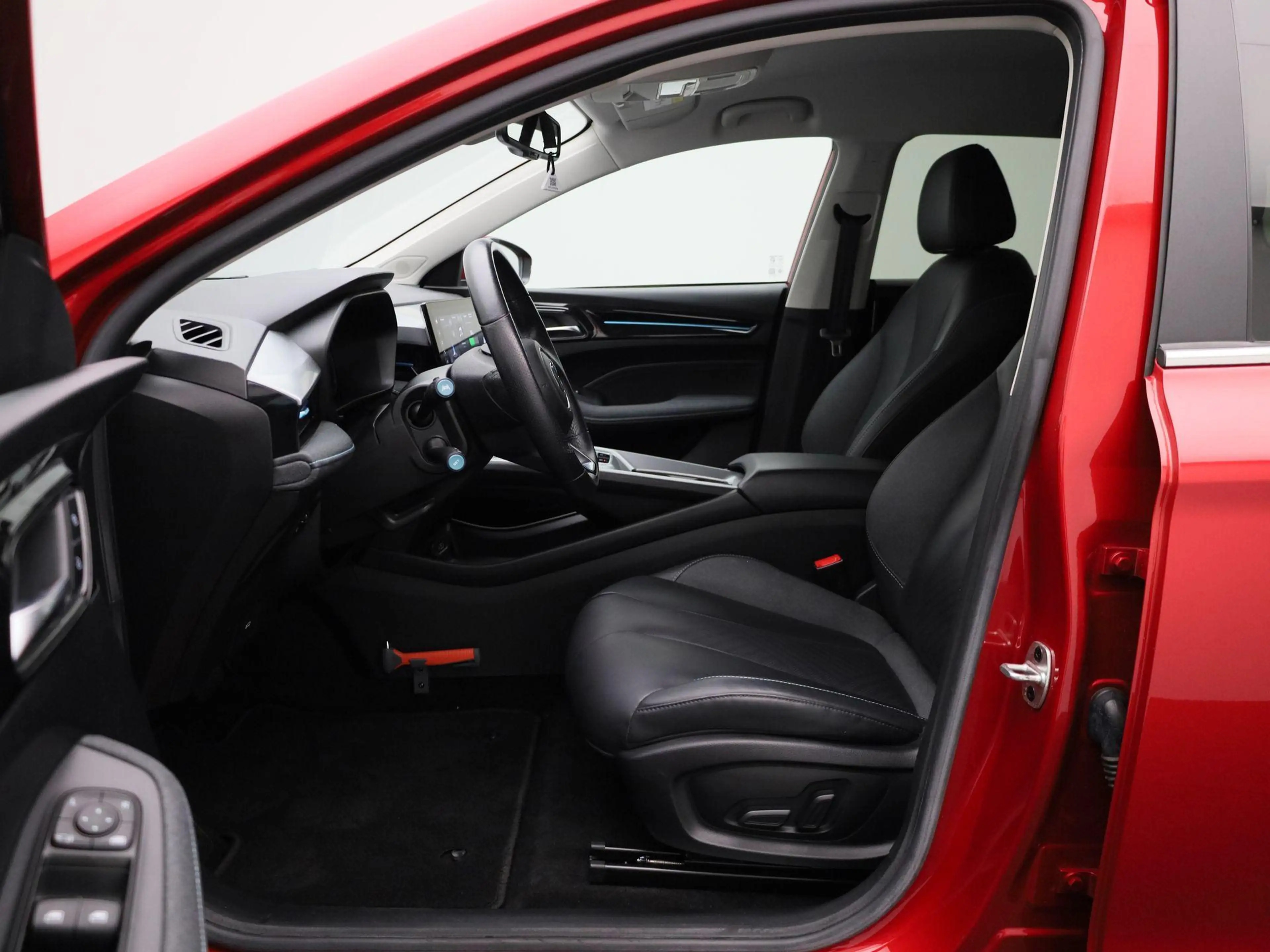 MG MG5 Long Range Luxury 61 kWh | Leder | Navi | 360 Came — photo 2
