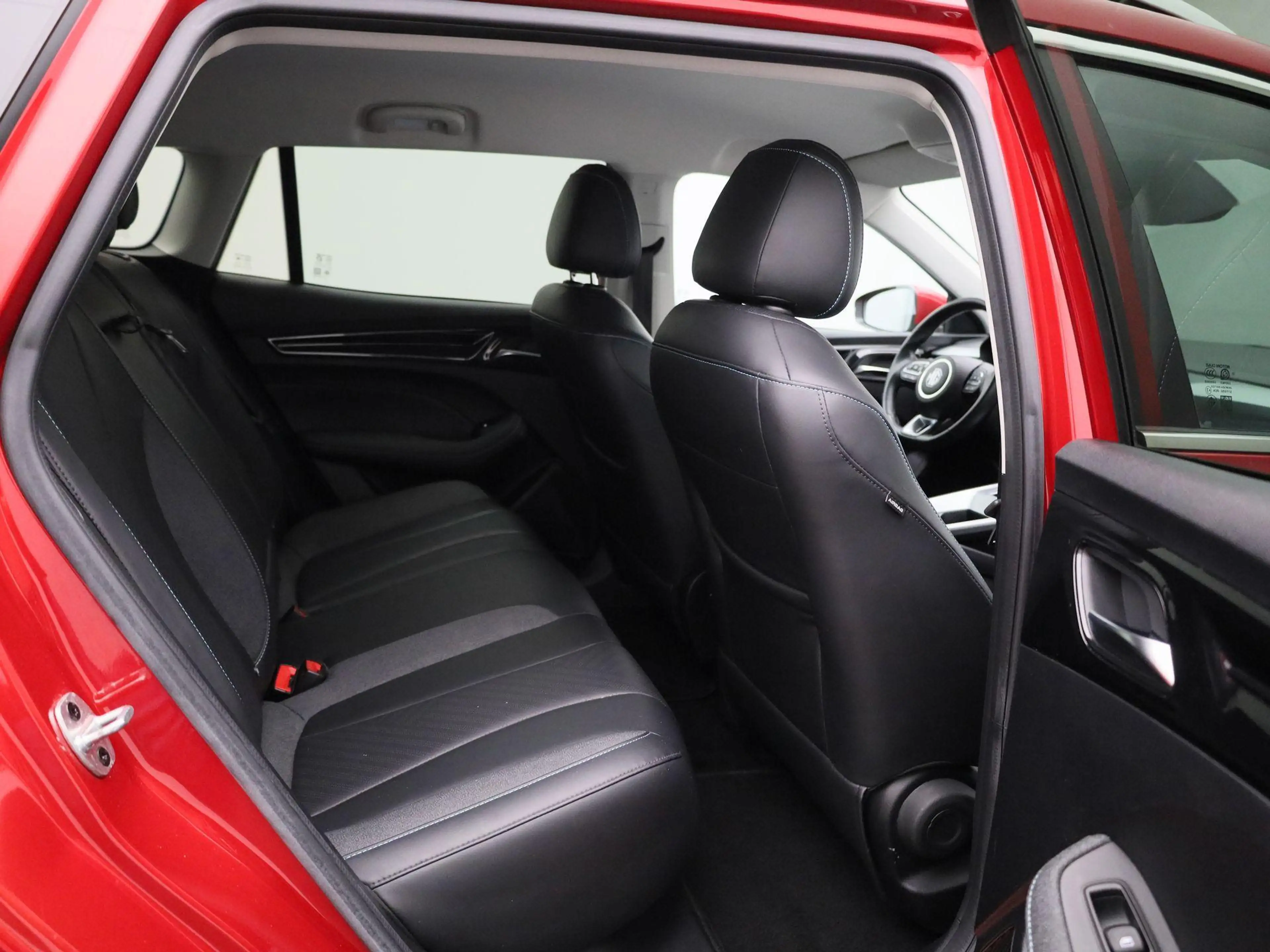 MG MG5 Long Range Luxury 61 kWh | Leder | Navi | 360 Came — photo 6