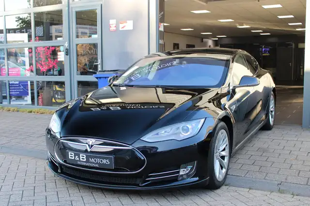 Tesla Model S 60 Base|SOH 80%|250KM