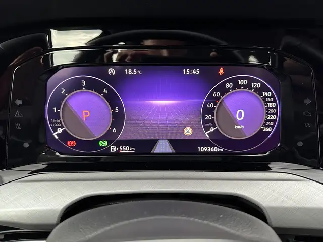 Volkswagen Golf view 13