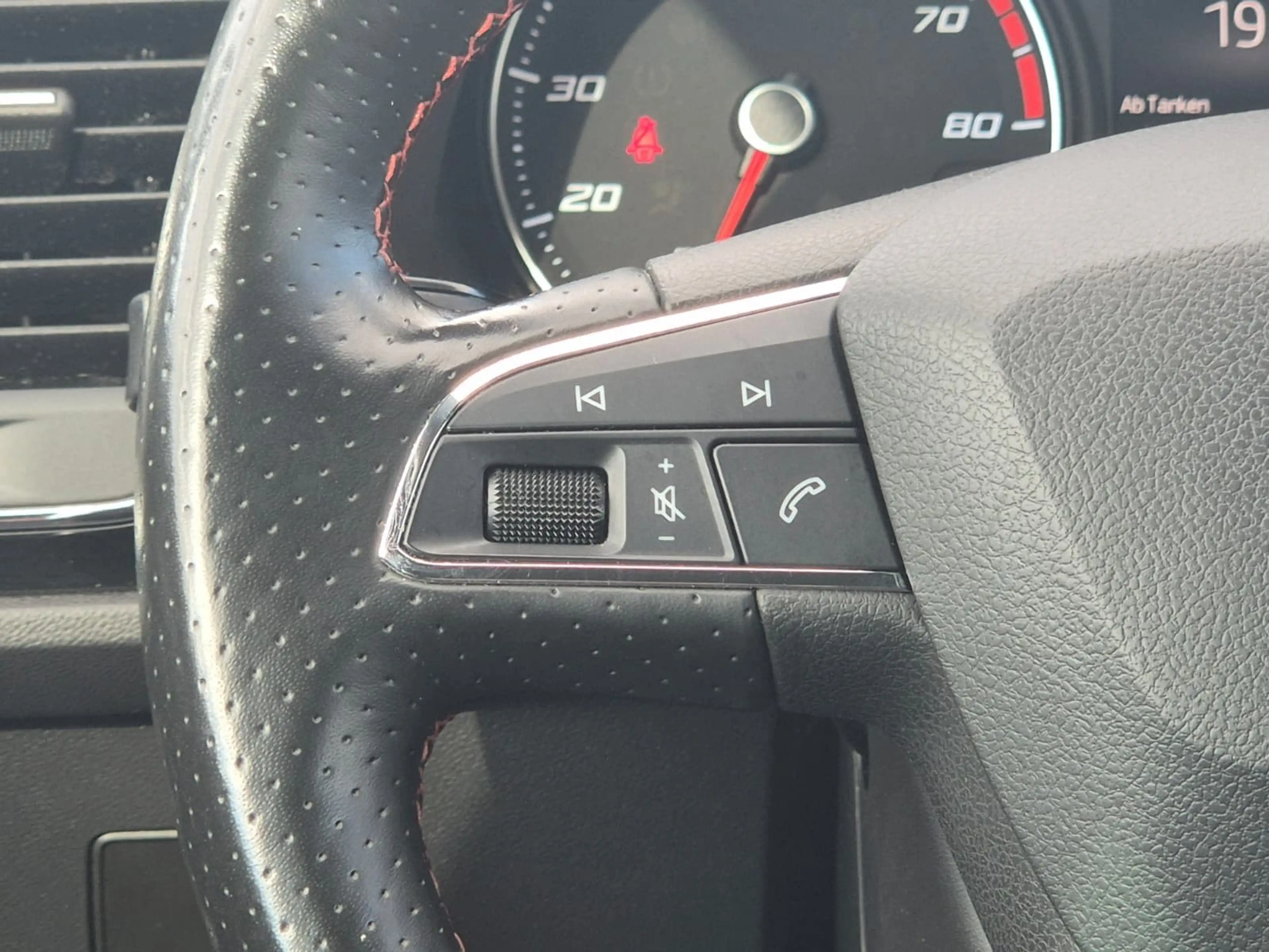 SEAT Leon 1.4 TSI FR*LED*PDC*CARPLAY*TEMPO*SEATSOUND — photo 21
