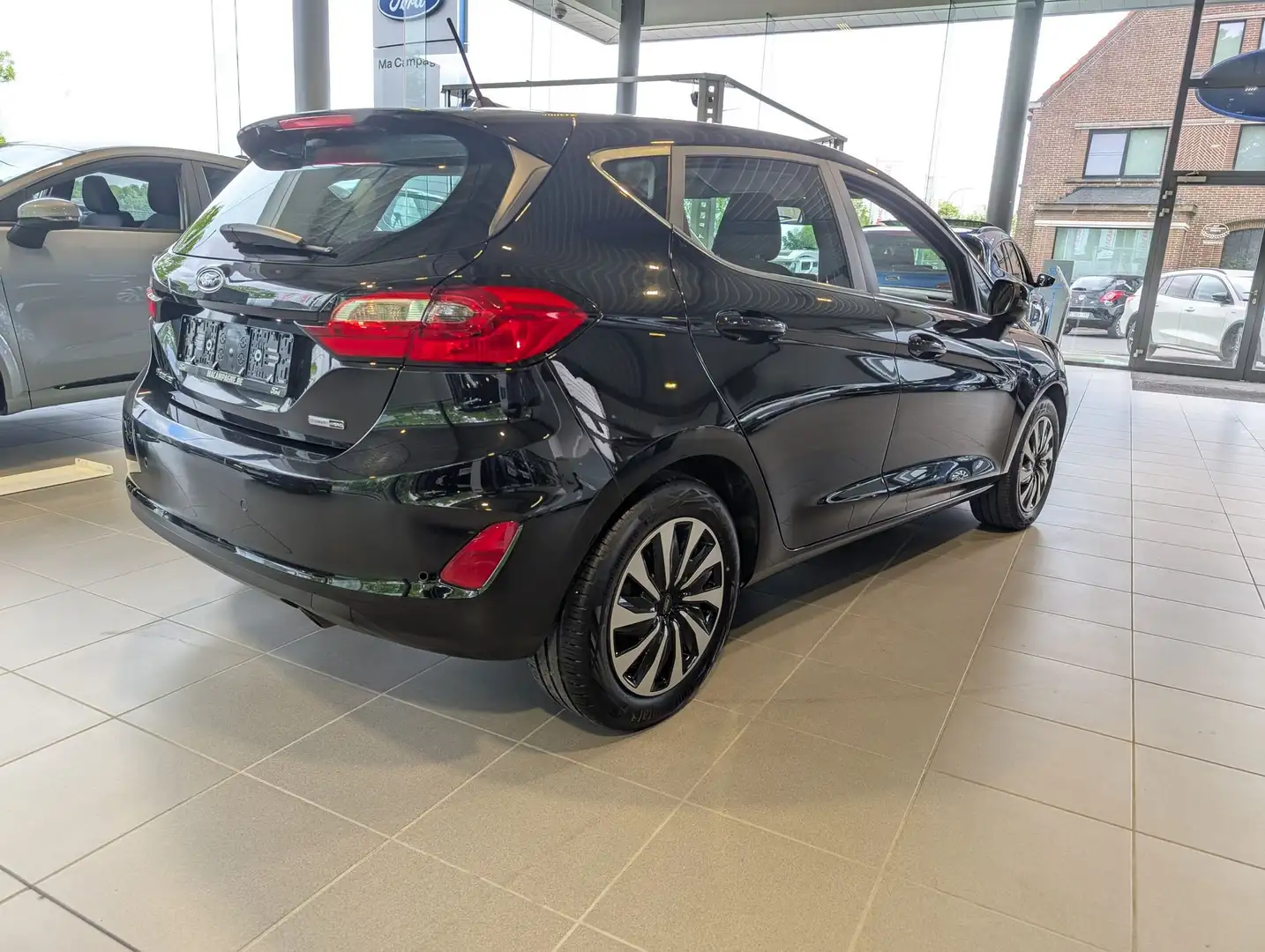 Ford Fiesta Titanium 1.0i Ecoboost 125pk Mild Hybrid Noir - 2