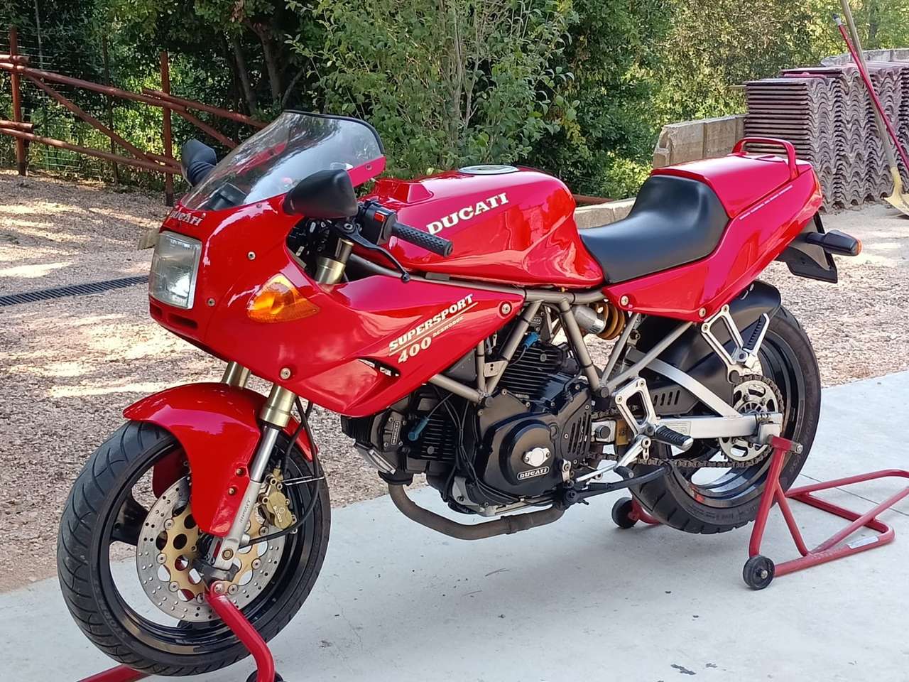 Ducati 400 SS