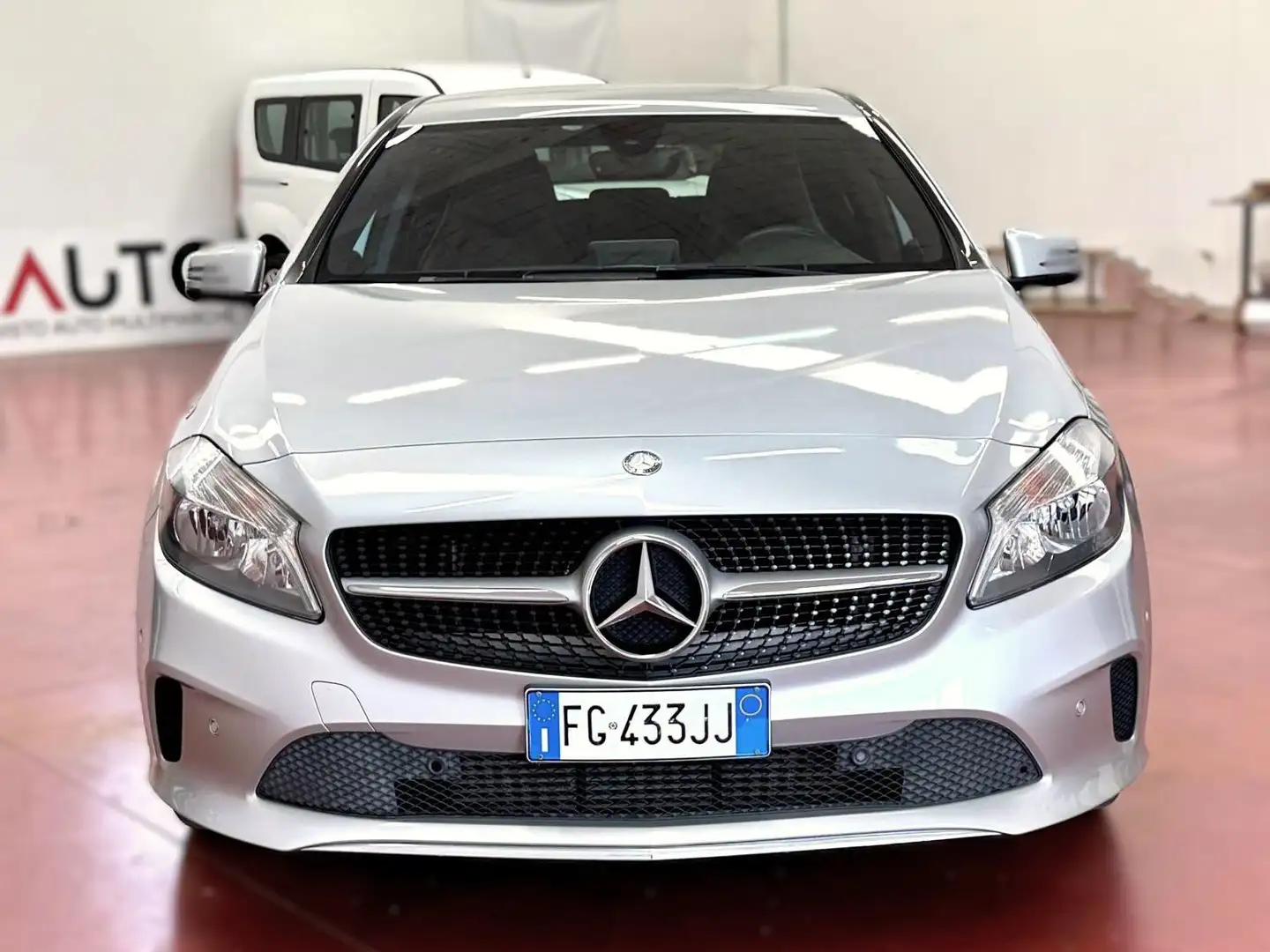 Mercedes-Benz A 180 Classe A 180 CDI d Sport auto NEOPATENTATI Argento - 2