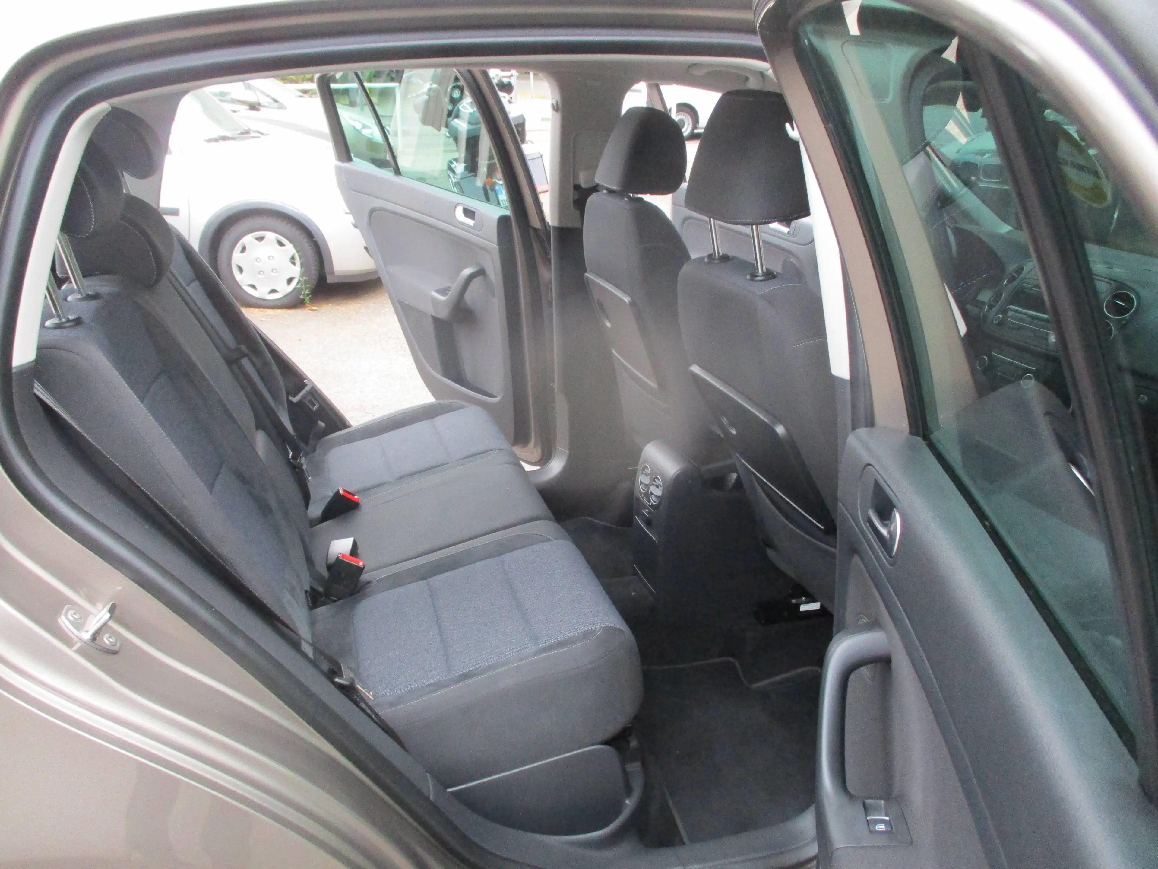 Volkswagen Golf Plus Style — photo 8
