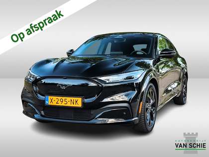 Ford Mustang Mach-E Extended Premium AWD 98 kWh (351 PK) 1e-Eig. & Dea