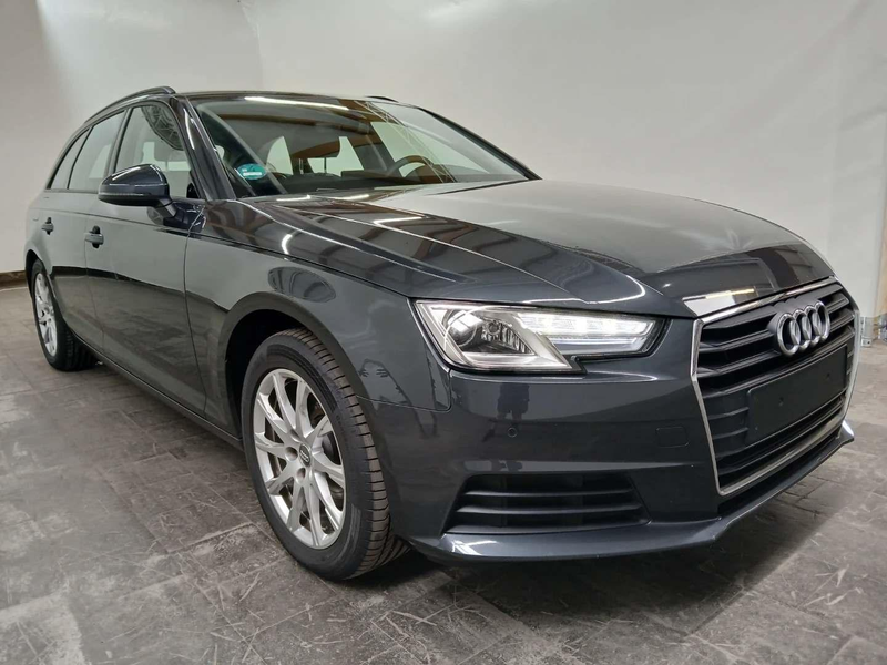 Audi A4 Avant 2.0 TFSI Autom. PDC Navi Pano 1.Hd. — photo 2