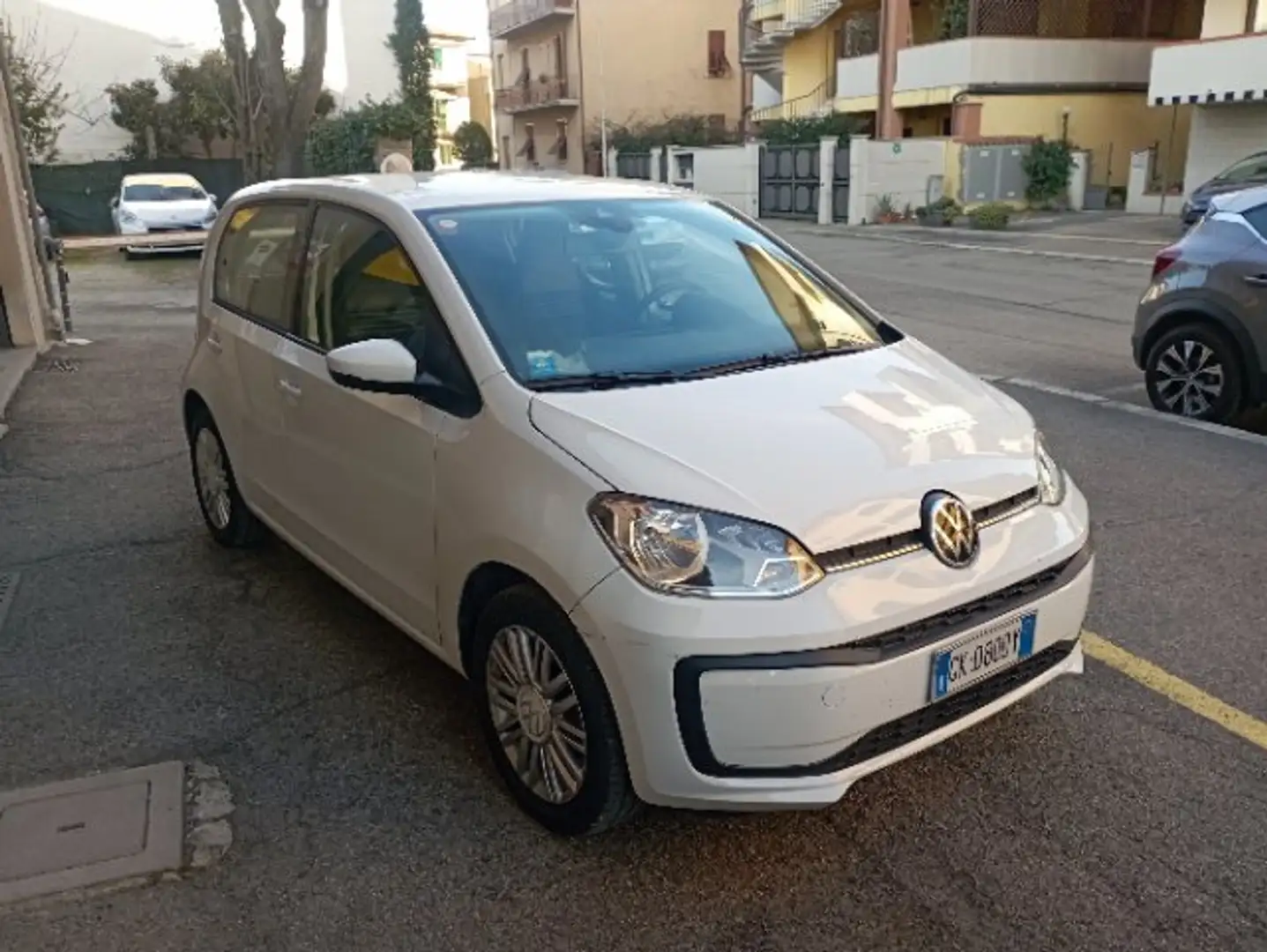 Volkswagen up! ECO-UP 1.0 METANO/BENZINA 5 PORTE Wit - 2