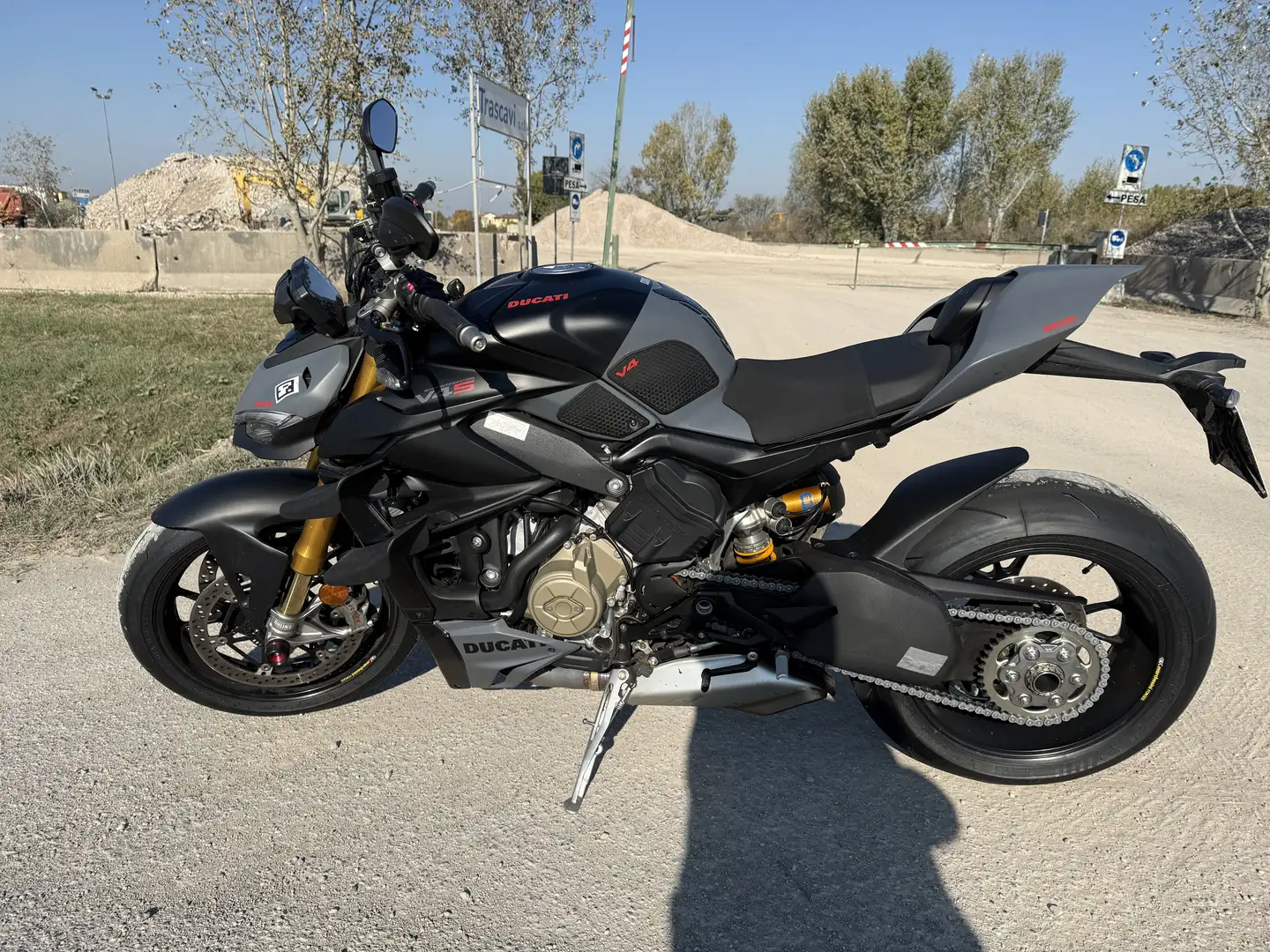 Ducati Streetfighter V4S - 1