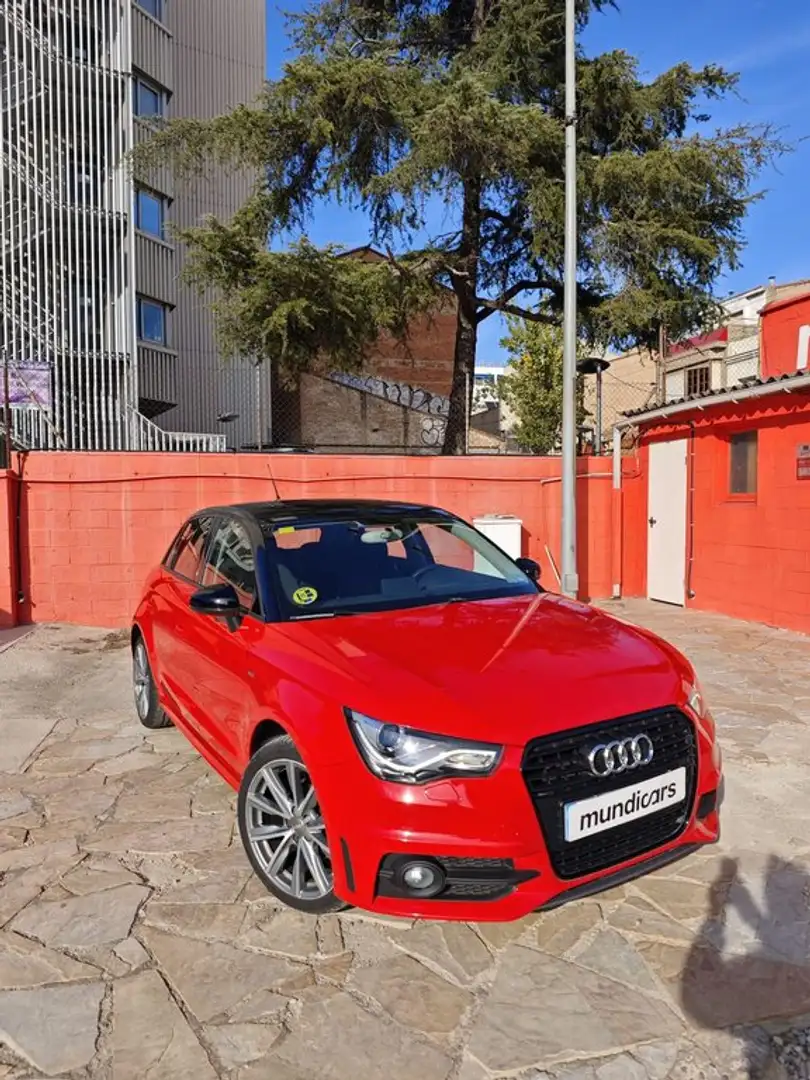 Audi A1 Sportback 1.6 TDI 90cv Adrenalin Rojo - 2