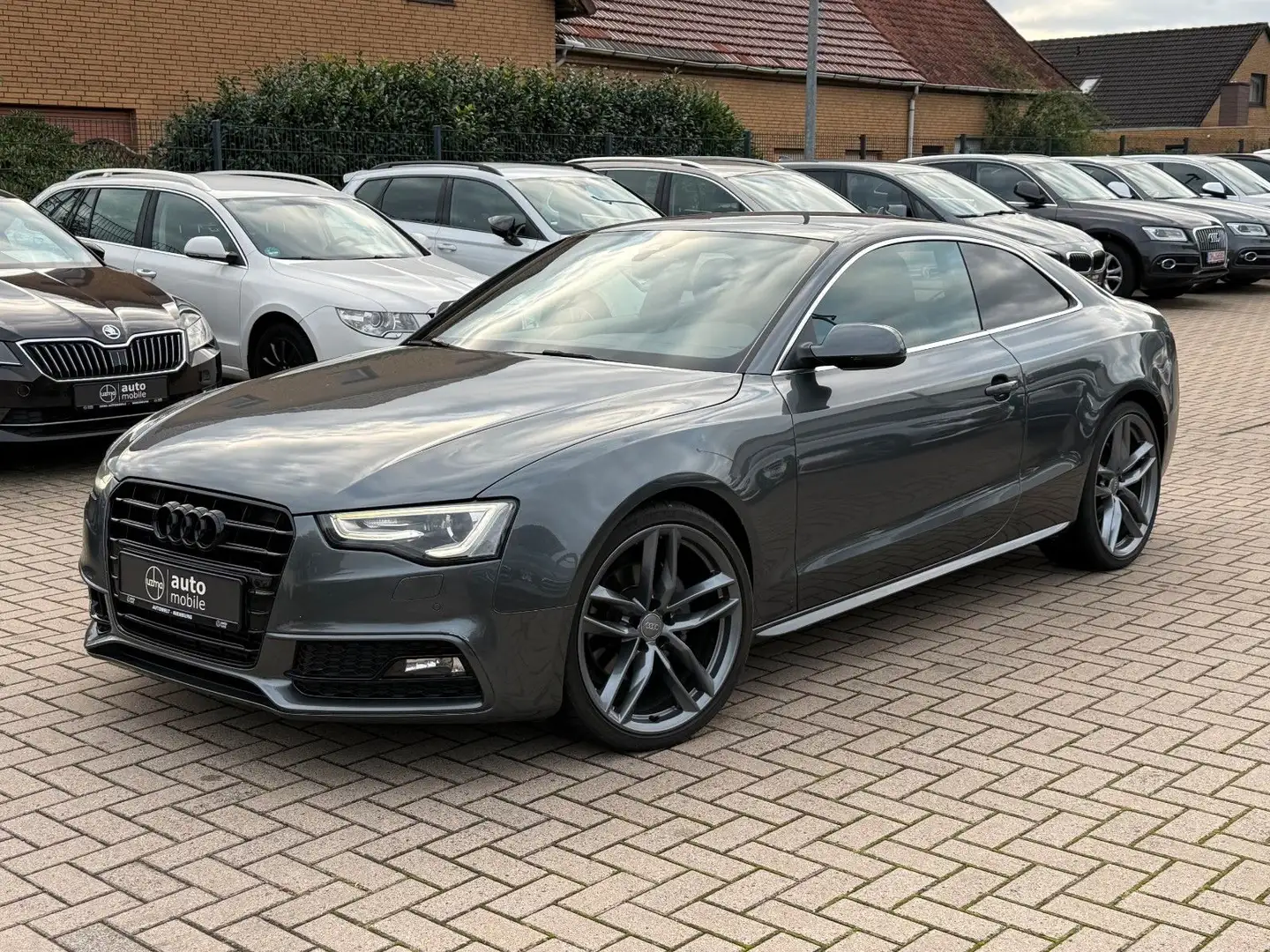 Audi A5 Coupe 3.0 TDI Quattro, S Line, Pano, TÜV neu Grau - 1