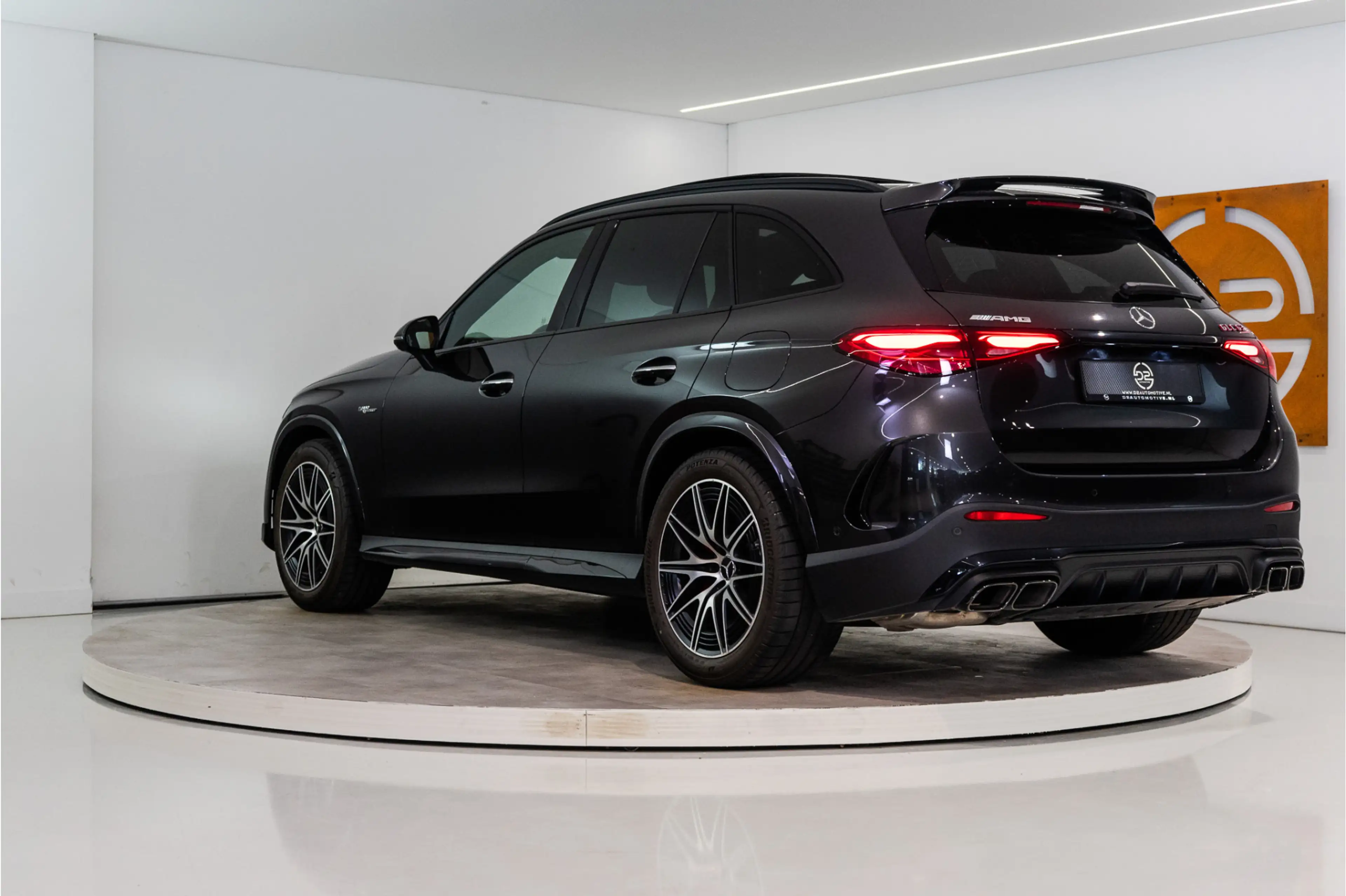 Mercedes-Benz GLC 63 AMG S E Performance Night Edition 680PK | Pano | Burme — photo 3