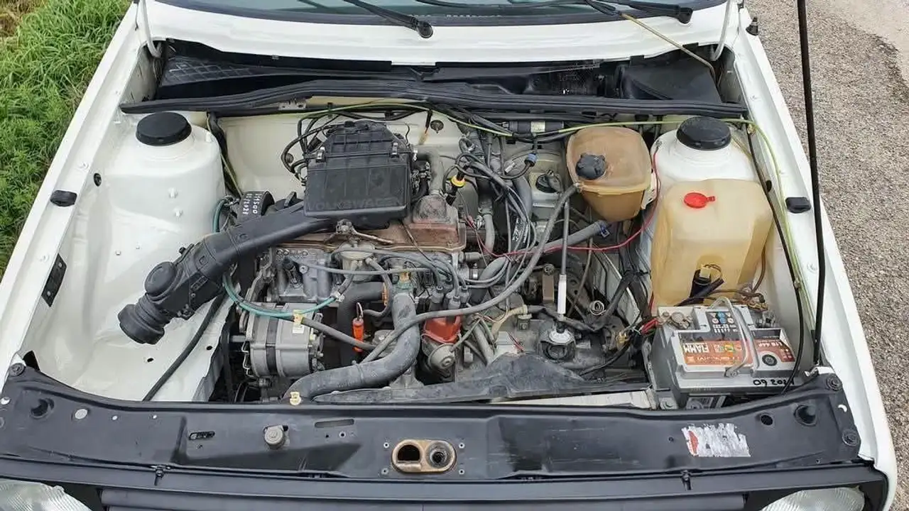 Volkswagen Golf 5p 1.8 syncro - 4x4 - Asi, foto 5