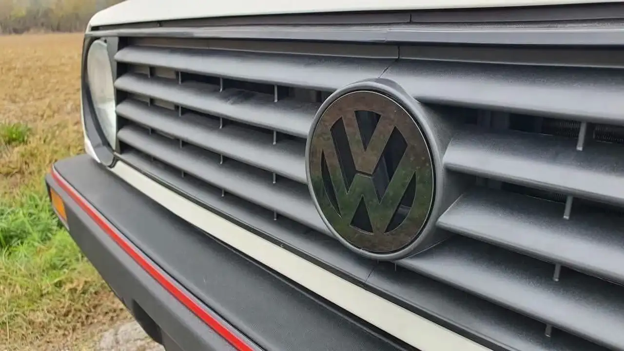 Volkswagen Golf 5p 1.8 syncro - 4x4 - Asi, foto 3