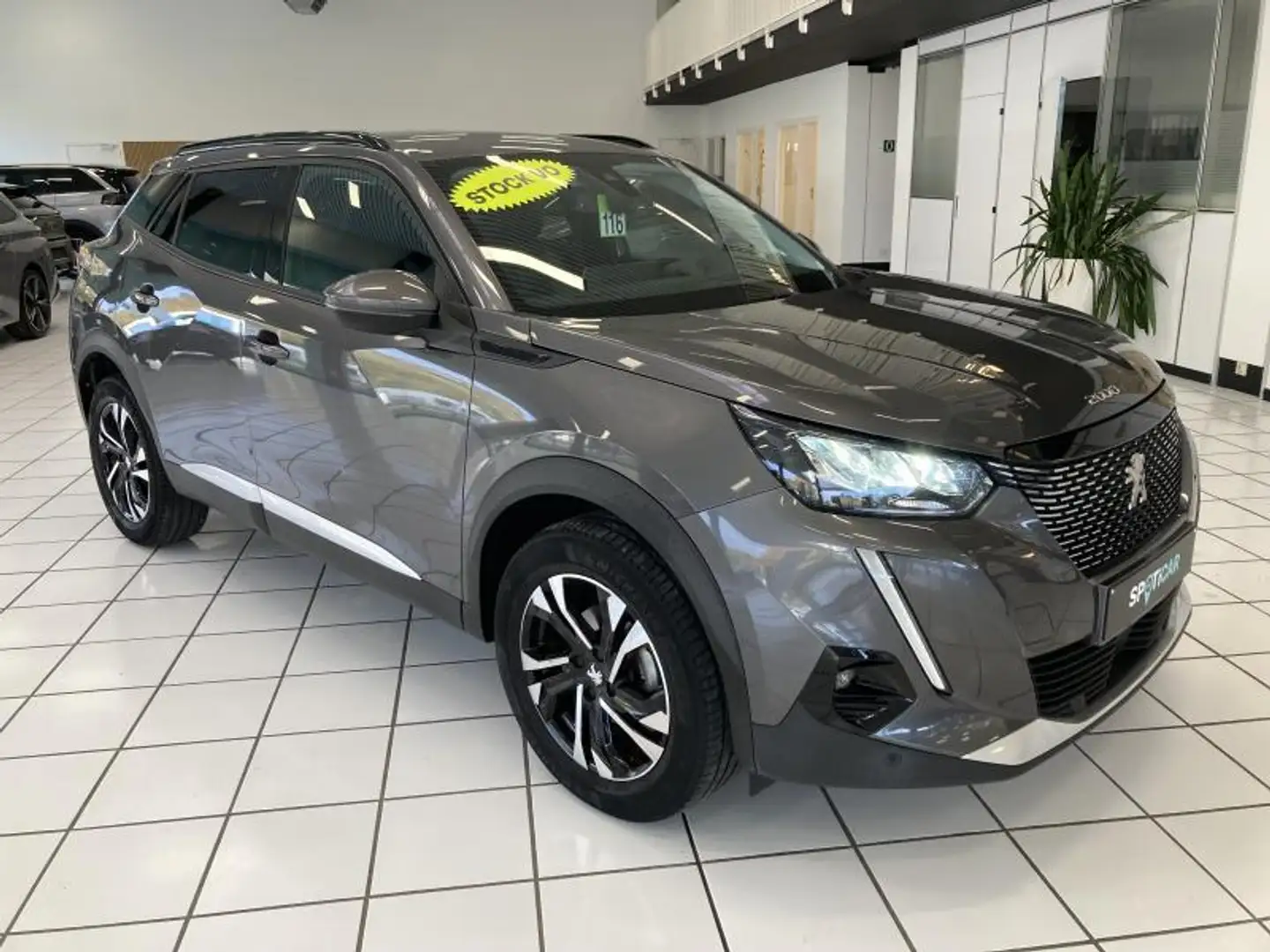 Peugeot 2008 *** Allure *** Grijs - 2