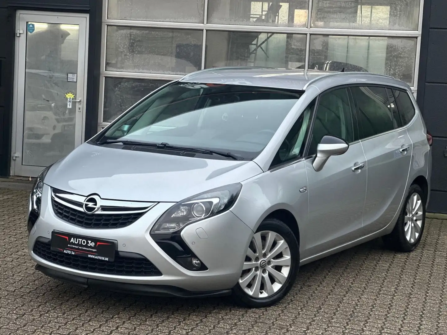 Opel Zafira Tourer Zafira C Tourer Innovation 7.Sitzer Navi Xenon.. Silber - 2