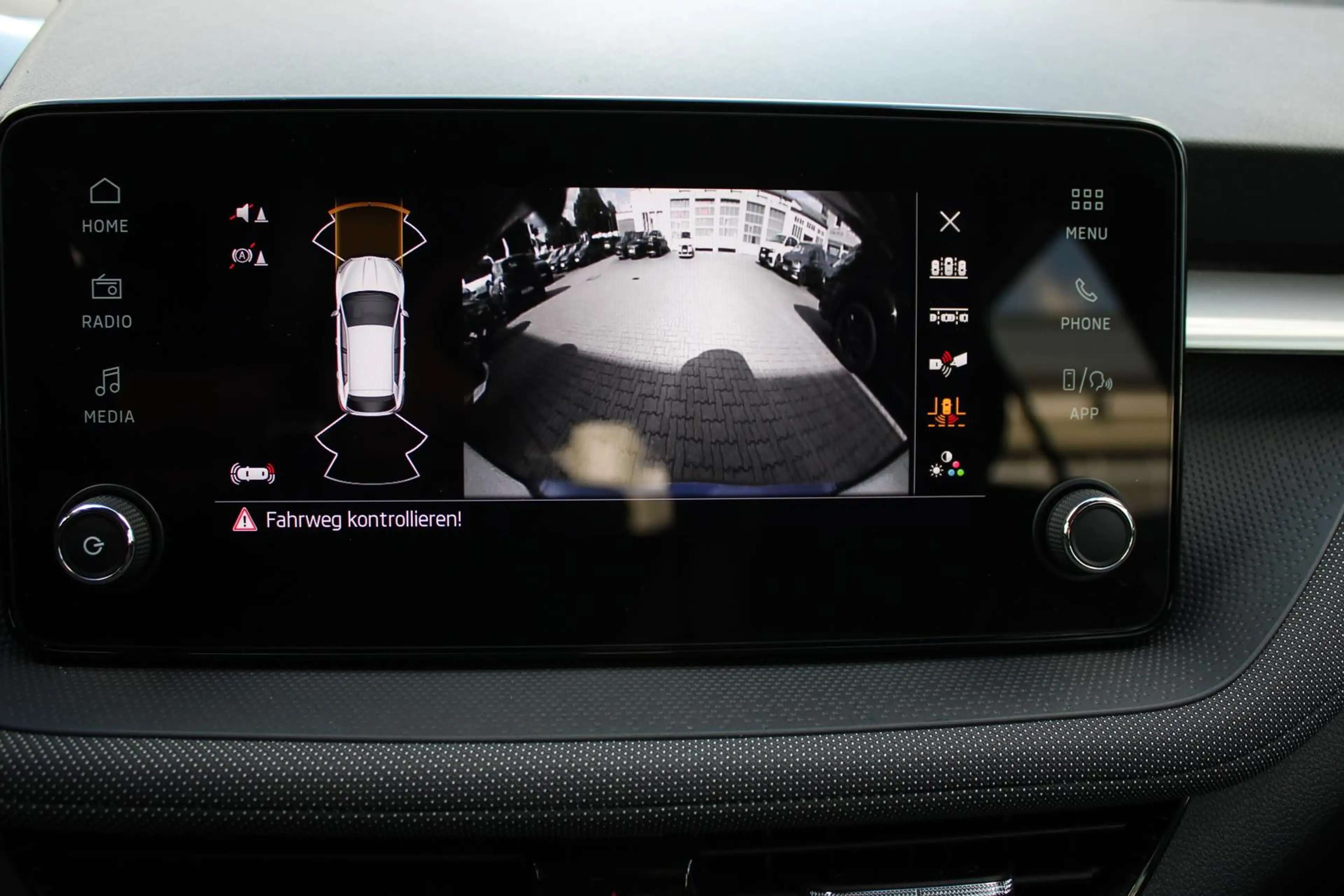 Skoda Fabia Fabia Selection LED PDC KAMERA SHZ SmartLink — photo 13