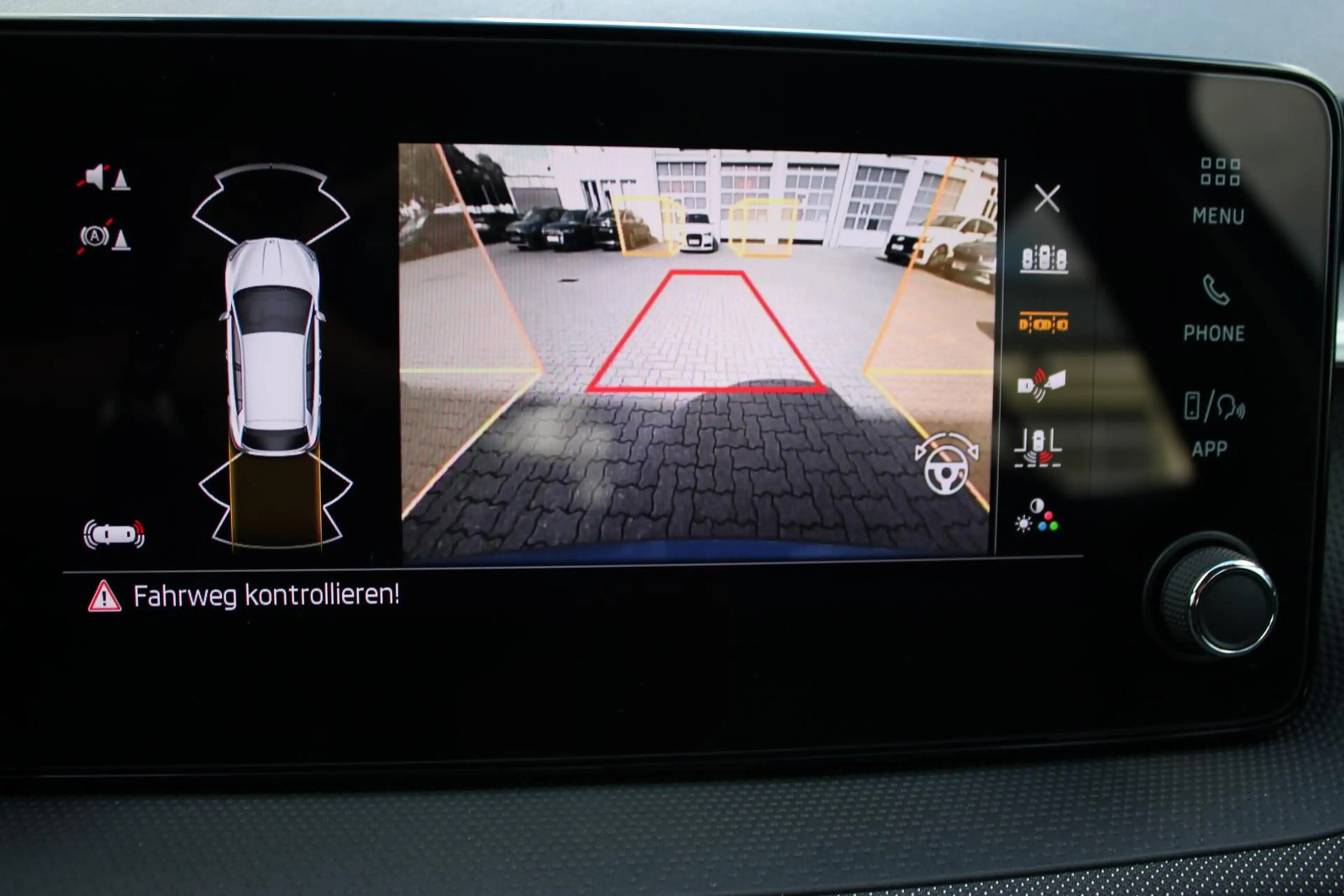 Skoda Fabia Fabia Selection LED PDC KAMERA SHZ SmartLink — photo 15
