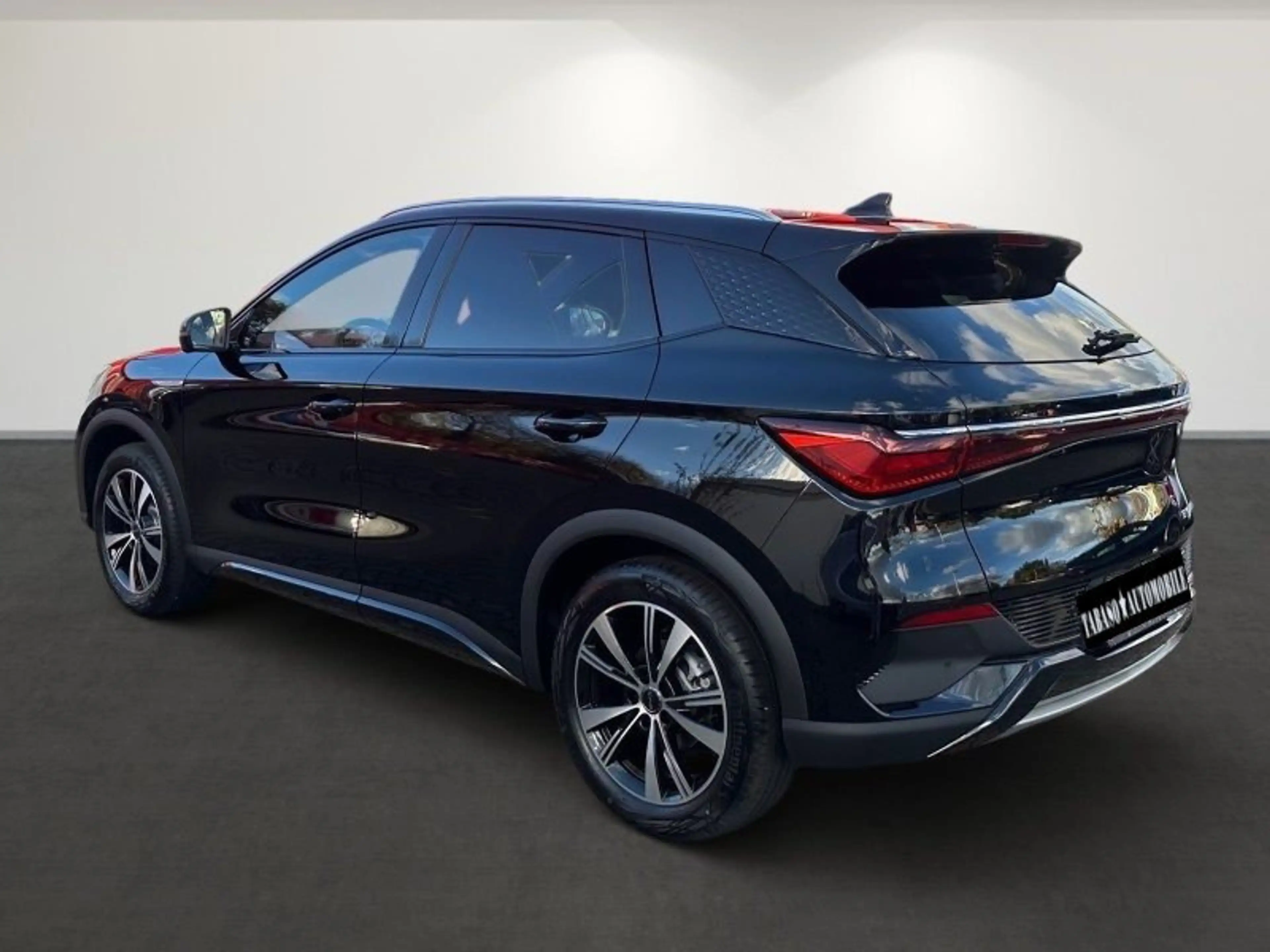 BYD Atto 3 Design*el Heckklappe*LED*Pano*360* — photo 4
