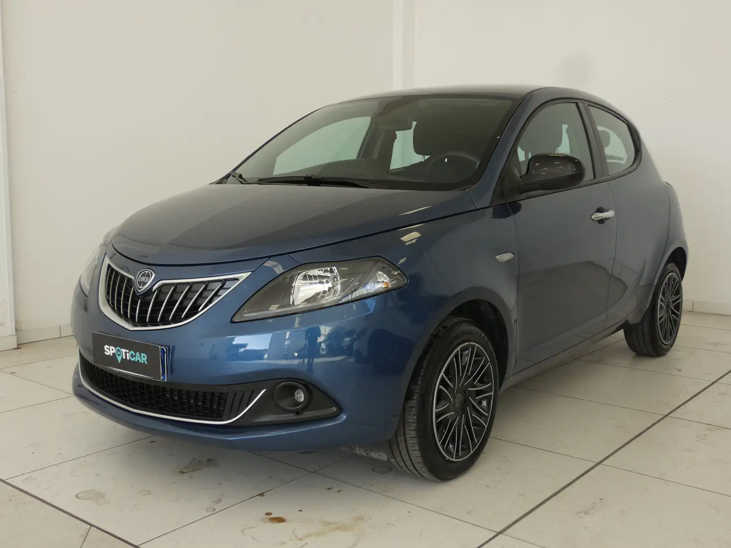 Lancia Ypsilon Ypsilon 1.0 firefly hybrid Gold s Kék - 1