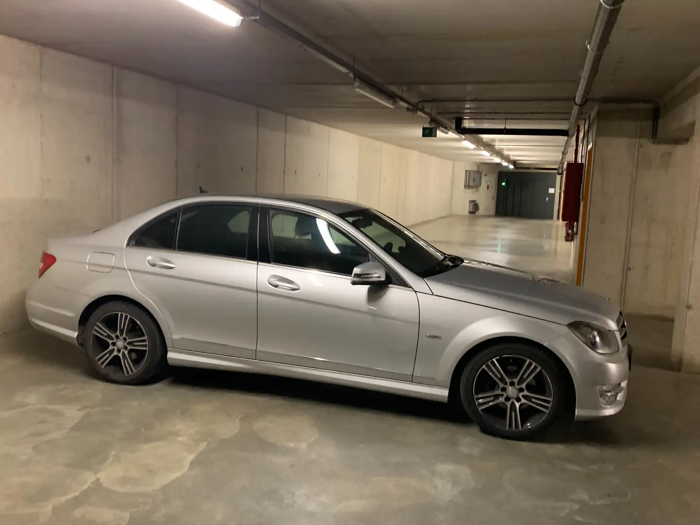Mercedes-Benz 200 C 200 CDI Argent - 1