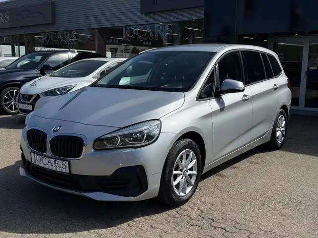 BMW 216 *LED*AUTO*SHZ*RFK*AHK*C.P
