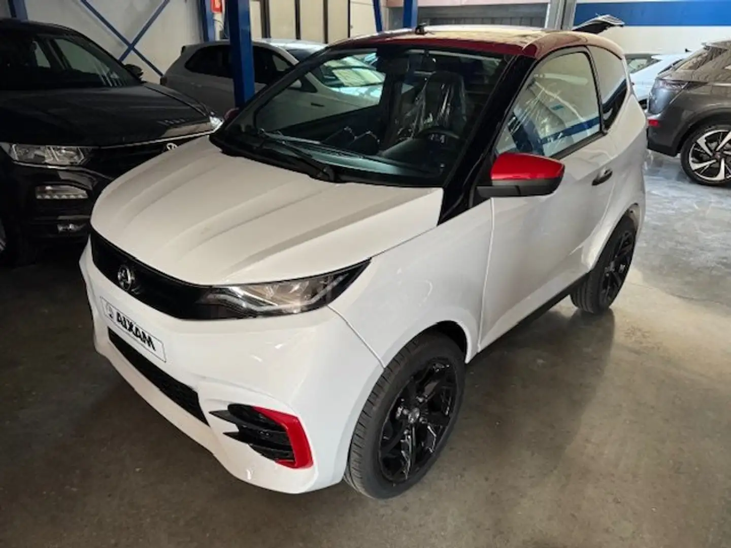 Aixam City SPORT EURO5 + KUBOTA Blanc - 2