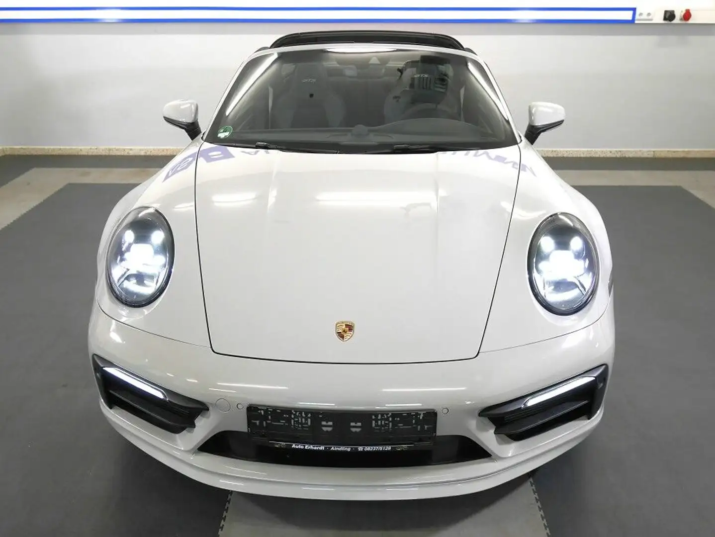 Porsche 911 Targa 4 GTS SPORTABGAS BOSE LED Šedá - 2