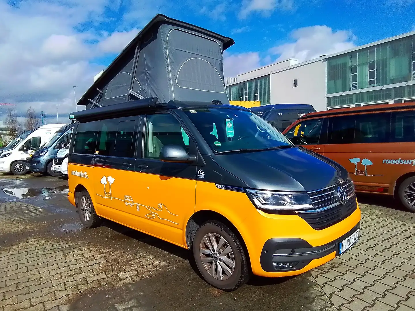 Volkswagen T6.1 California Ocean Grijs - 1