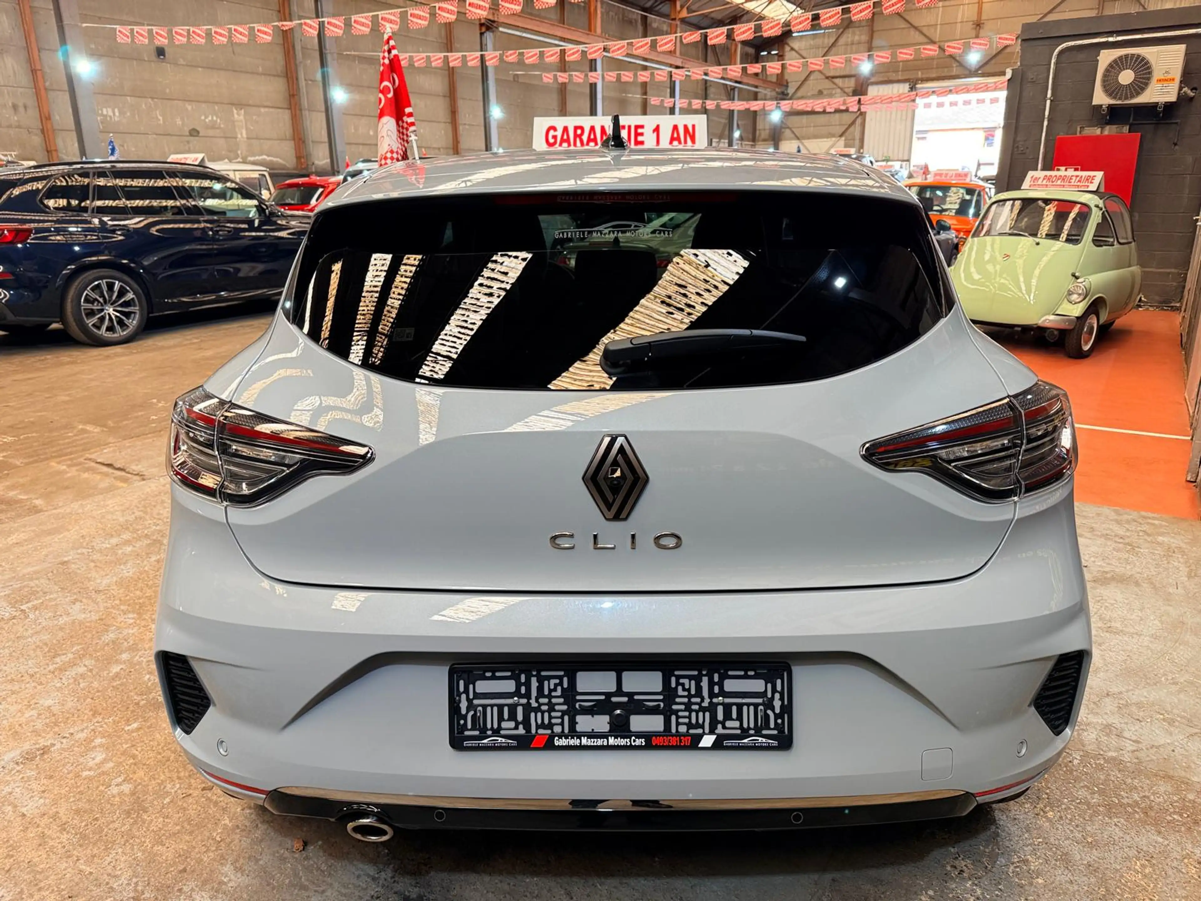 Renault Clio Clio 1.0 TCe Esprit Alpine CarPlay LED GPS Caméra — photo 6