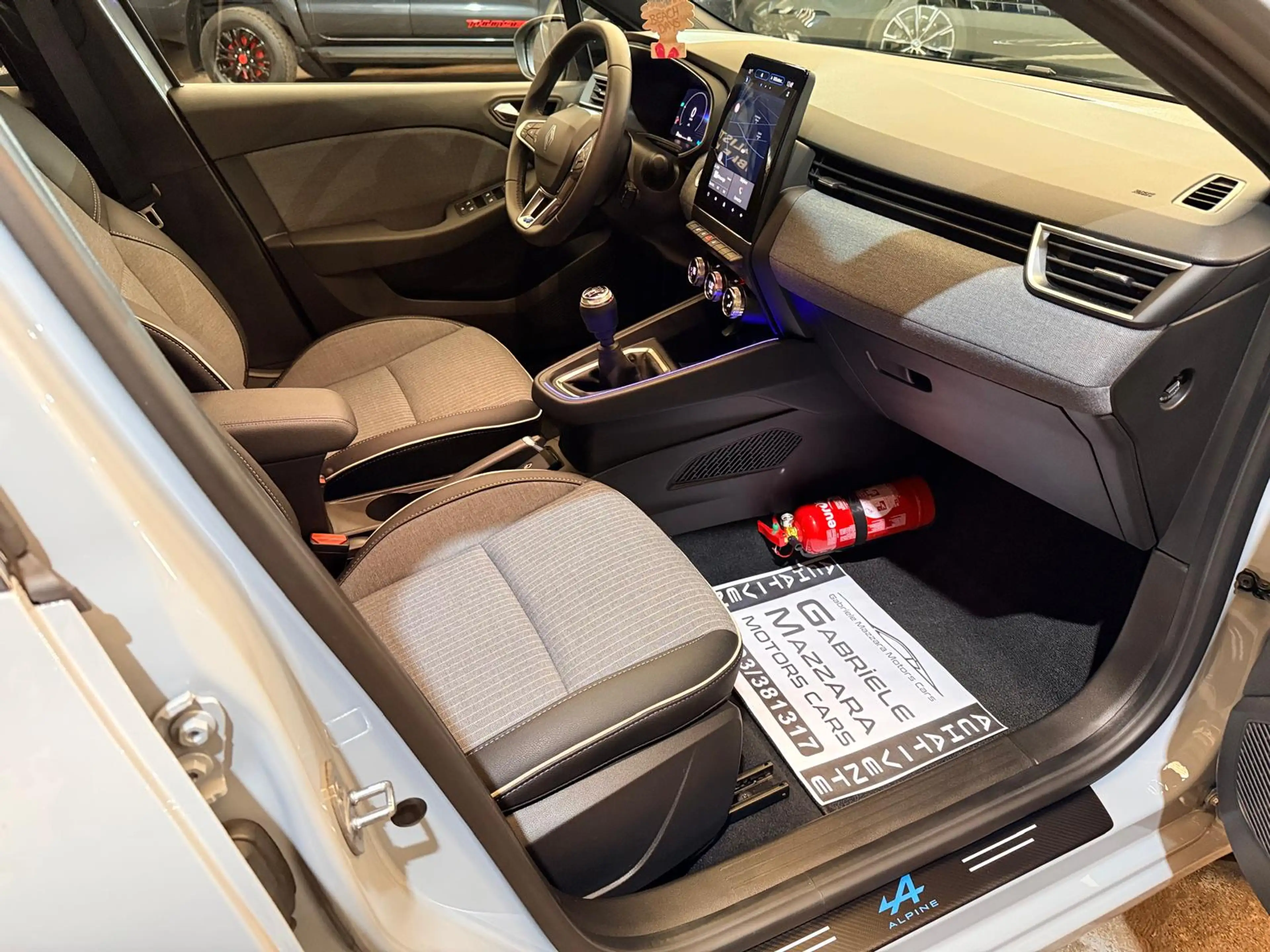 Renault Clio Clio 1.0 TCe Esprit Alpine CarPlay LED GPS Caméra — photo 19