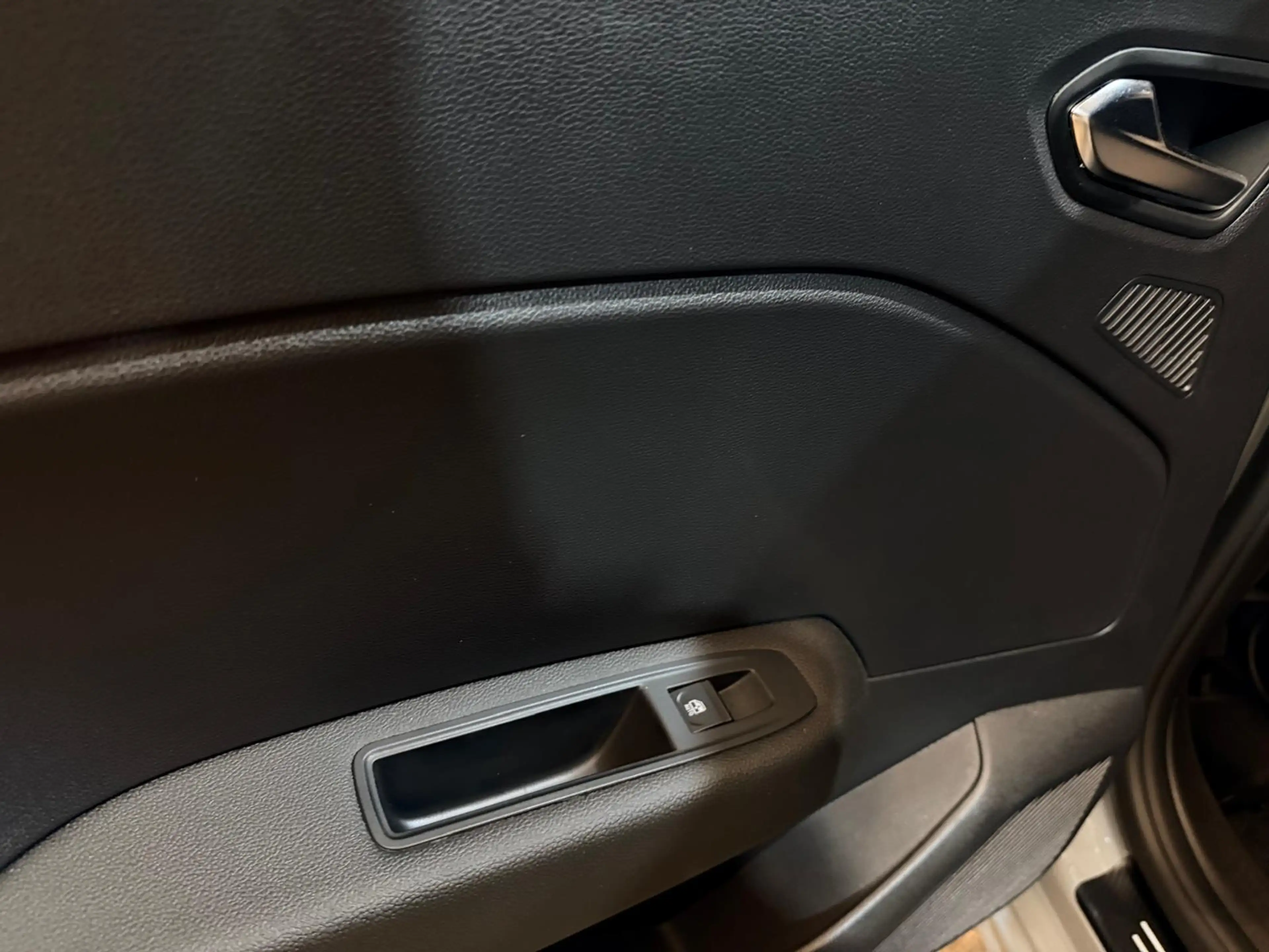 Renault Clio Clio 1.0 TCe Esprit Alpine CarPlay LED GPS Caméra — photo 21
