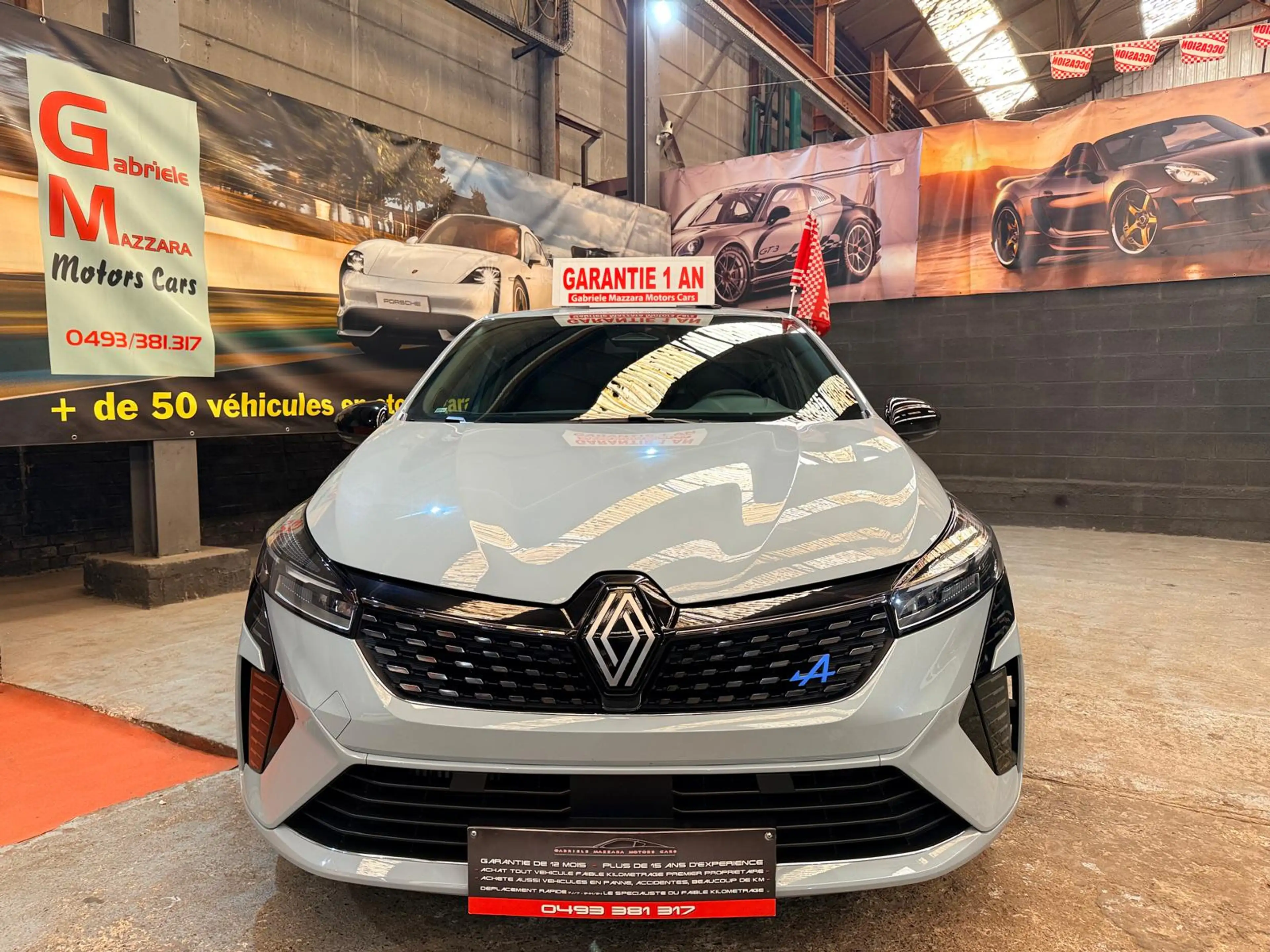 Renault Clio Clio 1.0 TCe Esprit Alpine CarPlay LED GPS Caméra — photo 3