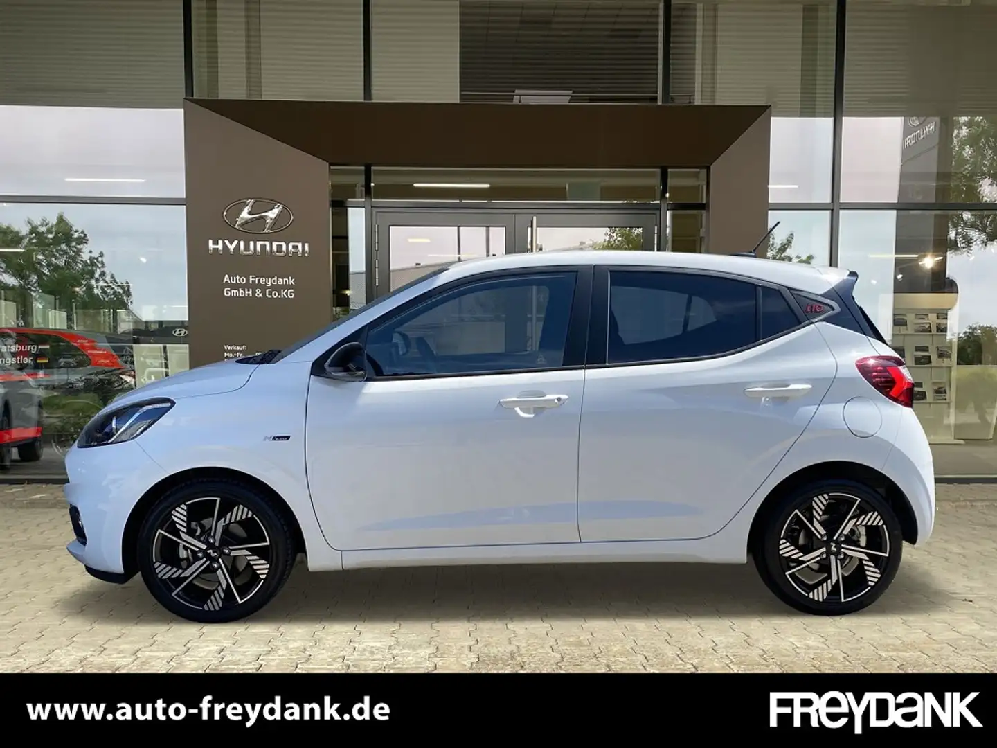 Hyundai i10 FL (MJ24) 1.0 Benzin Turbo M/T  N Line Weiß - 2