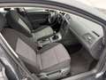 Volkswagen Golf VII Lim. Trendline BMT** SEHR GEPFLEGT** Gris - thumbnail 31