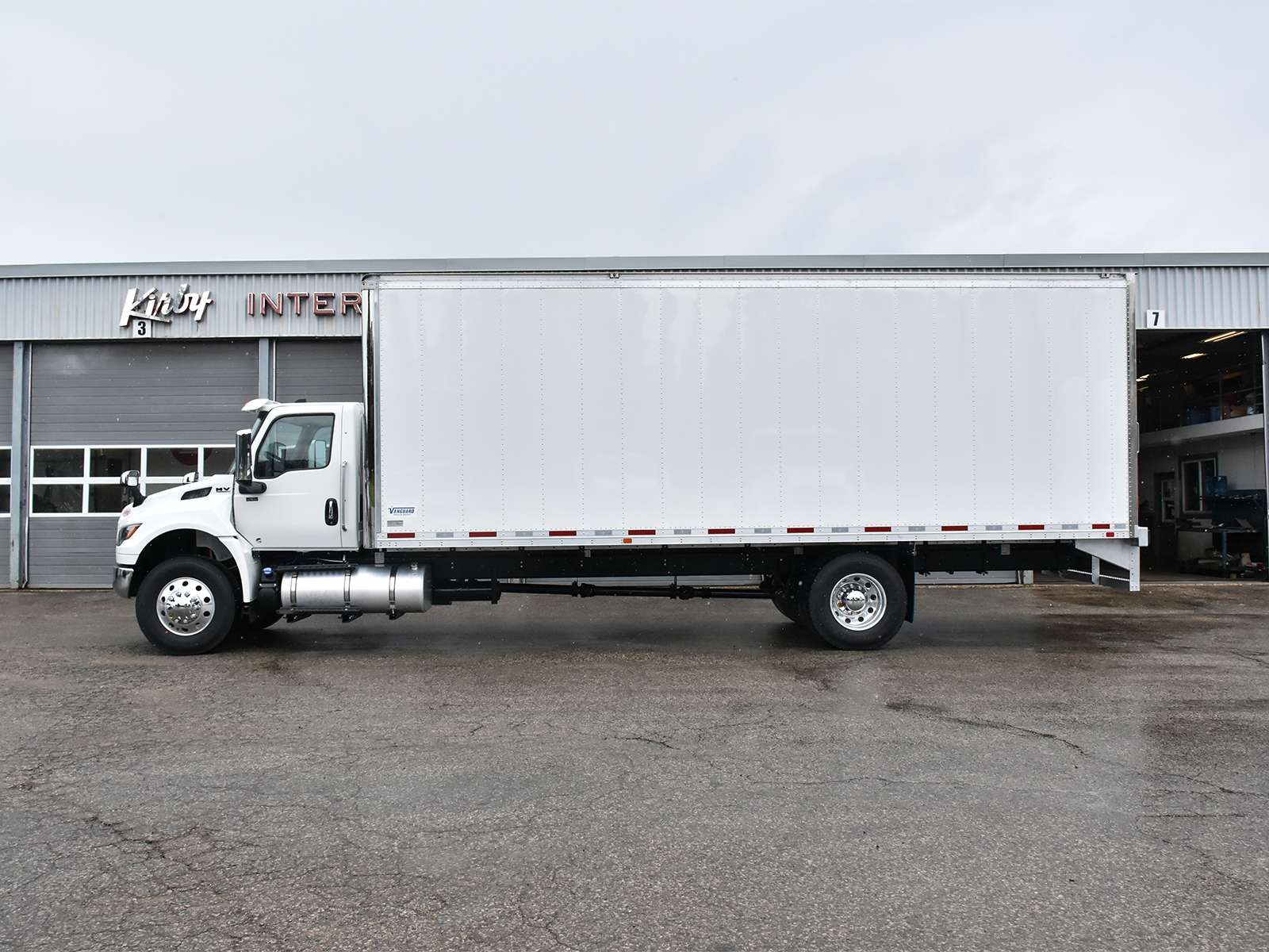 2027 International MV™ Series Cummins® B6.7