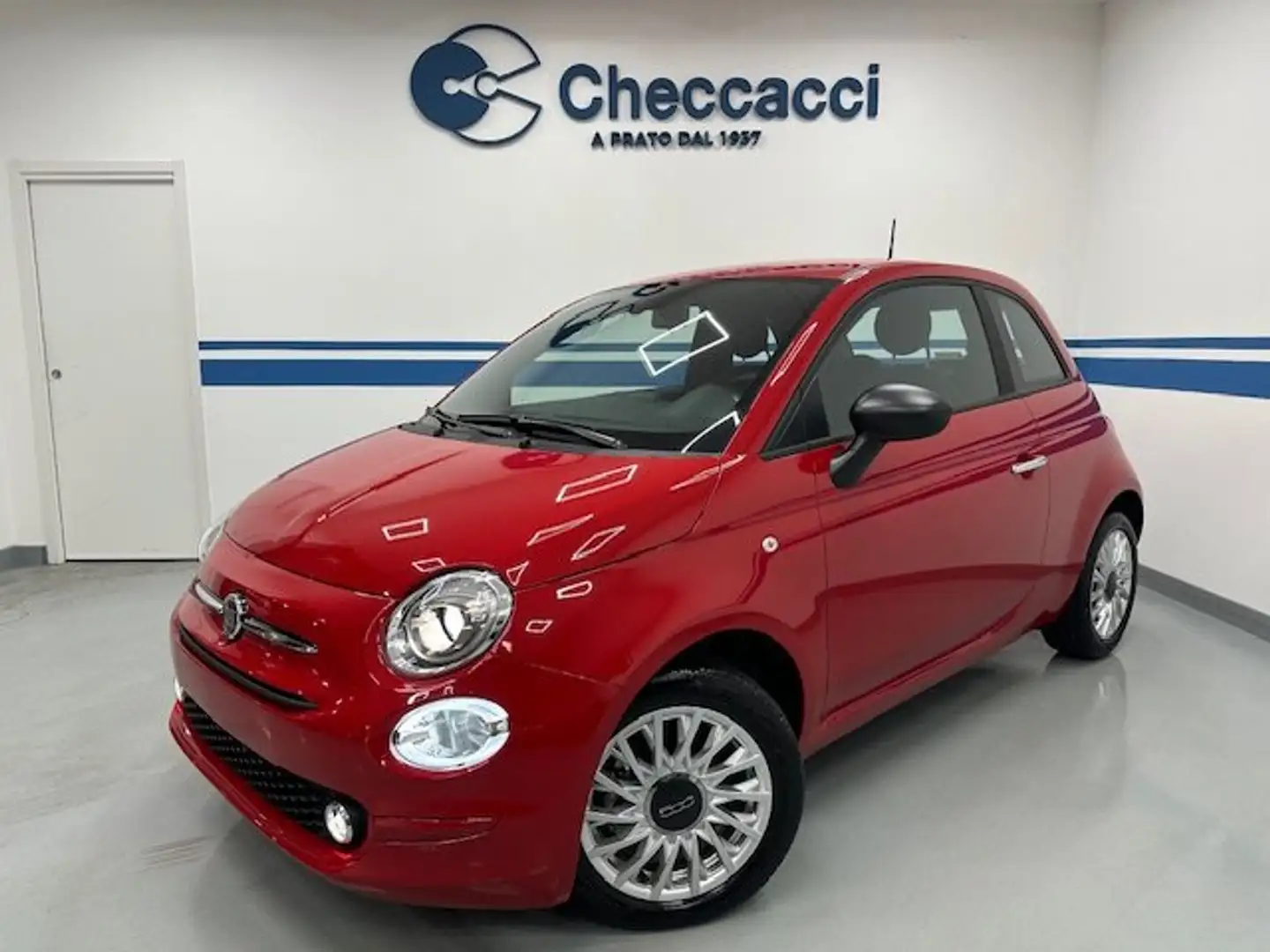 Fiat 500 1.0 Hybrid * KM0 * 2024 * DISPONIBILE ROSSA/NERA * Zwart - 1