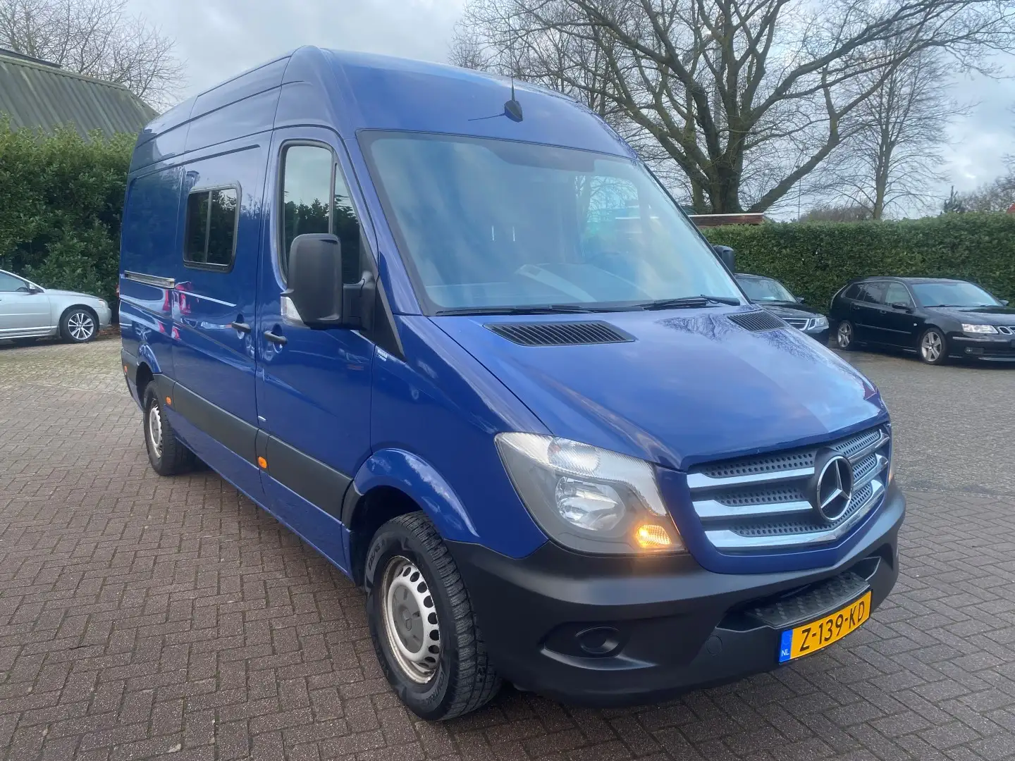 Mercedes-Benz Sprinter 310CDI Automaat Kampeerauto Blauw - 2
