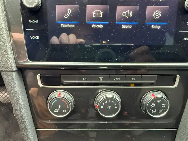 Volkswagen Golf view 15