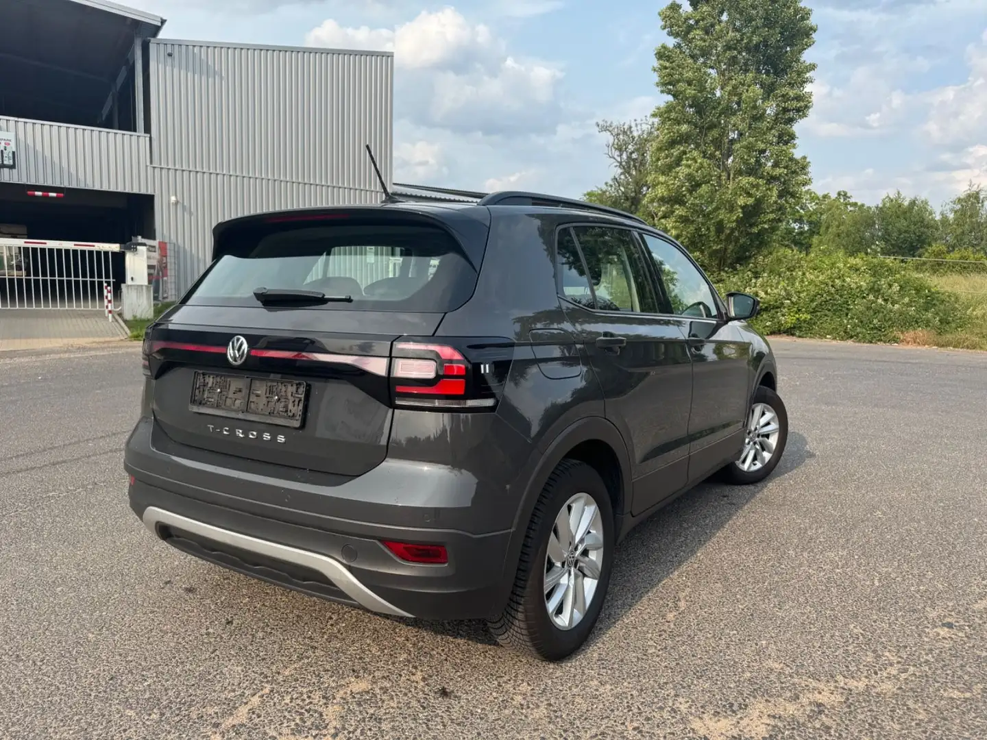 Volkswagen T-Cross Life 1.0 TSI  Assistent Pkt LED Life Alu Gri - 2