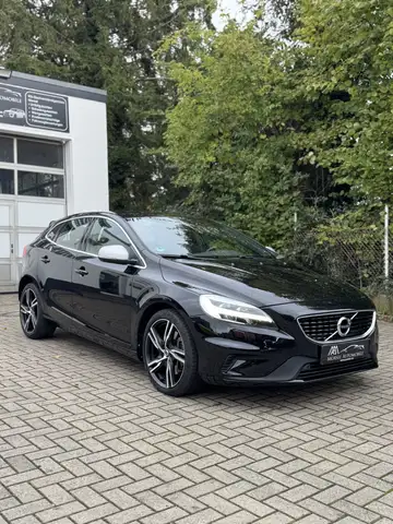 Volvo V40 R-Design/Momentum/DIG.TACHO/Kam/SHZ/NAVI/VOLL